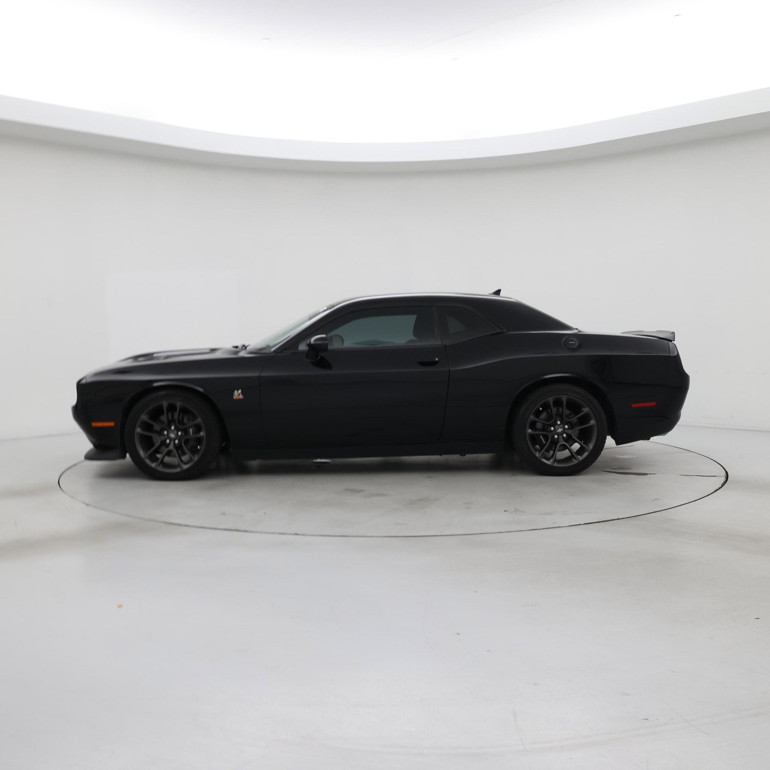 Thumbnail: 2021 Dodge Challenger - 3