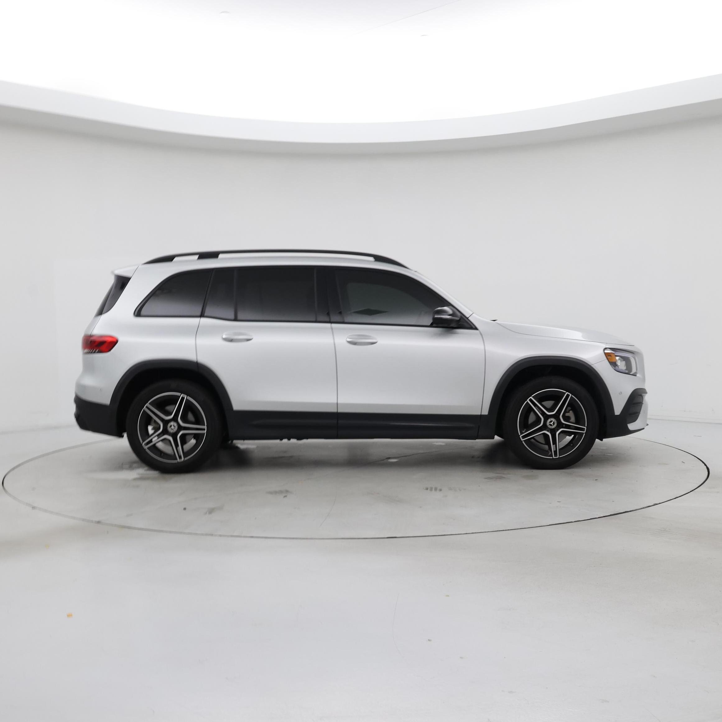 Thumbnail: 2022 Mercedes-Benz GLB - 7
