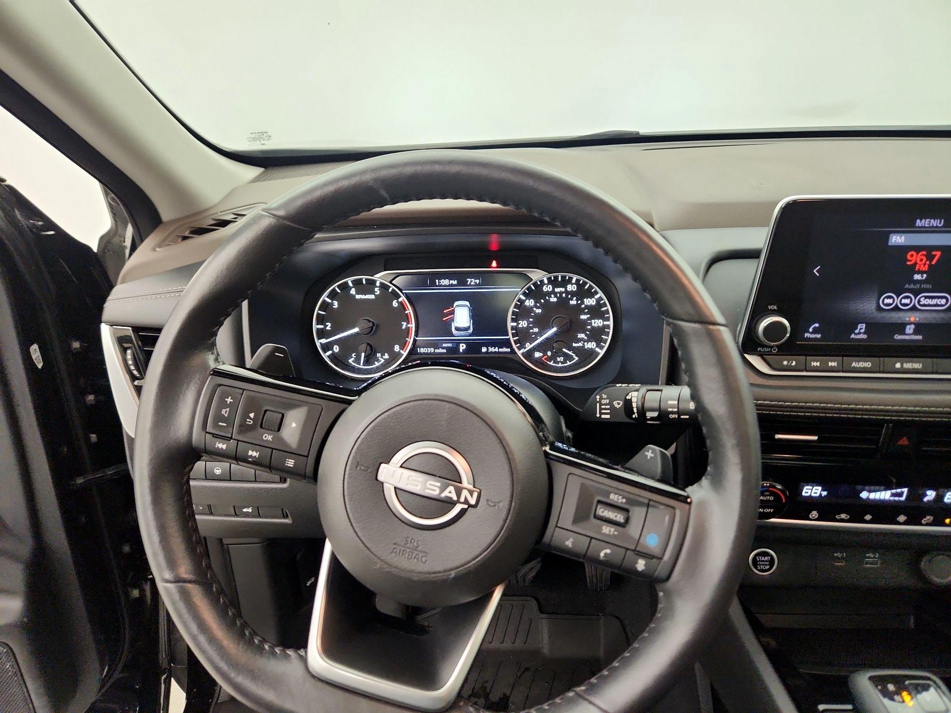 Thumbnail: 2023 Nissan Rogue - 10