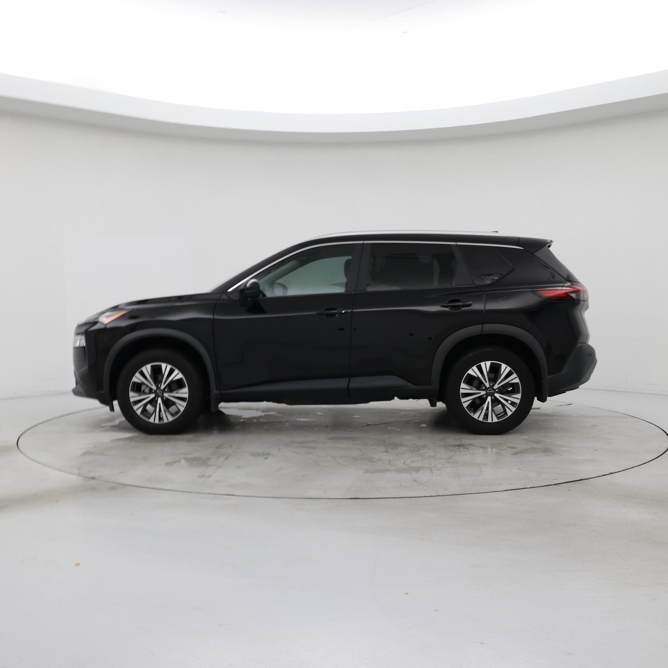 Thumbnail: 2023 Nissan Rogue - 3