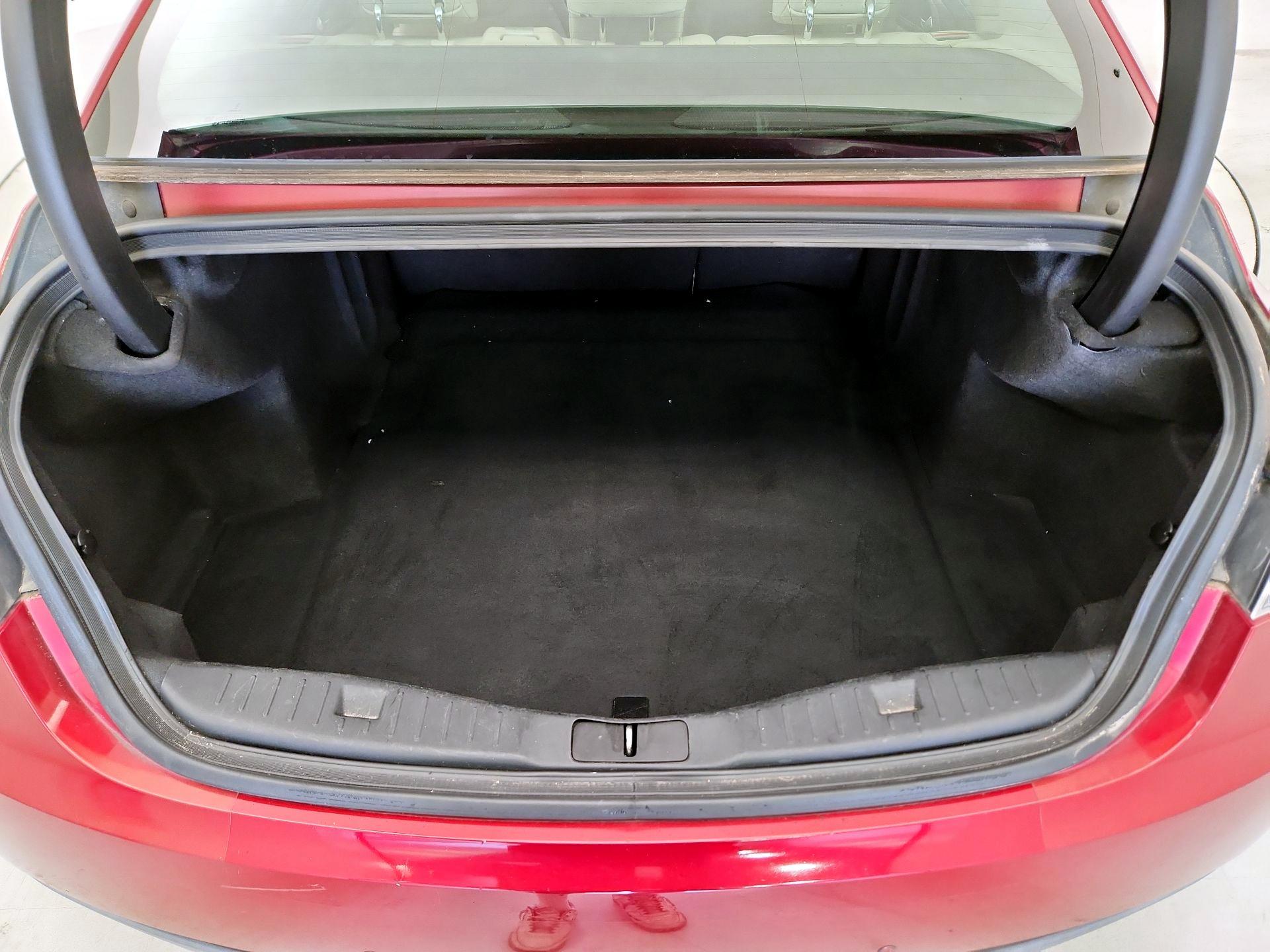 Thumbnail: 2017 Lincoln MKZ - 19