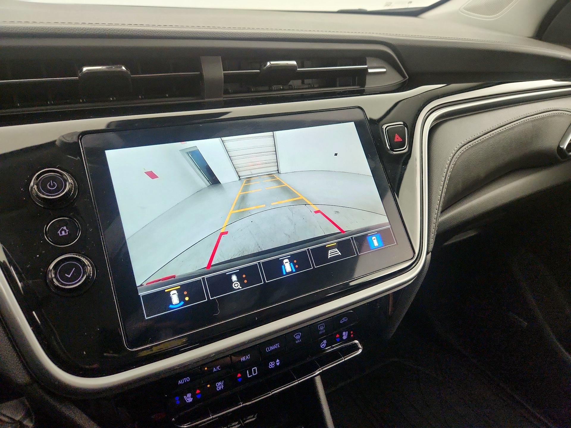 Thumbnail: 2023 Chevrolet Bolt EUV - 12