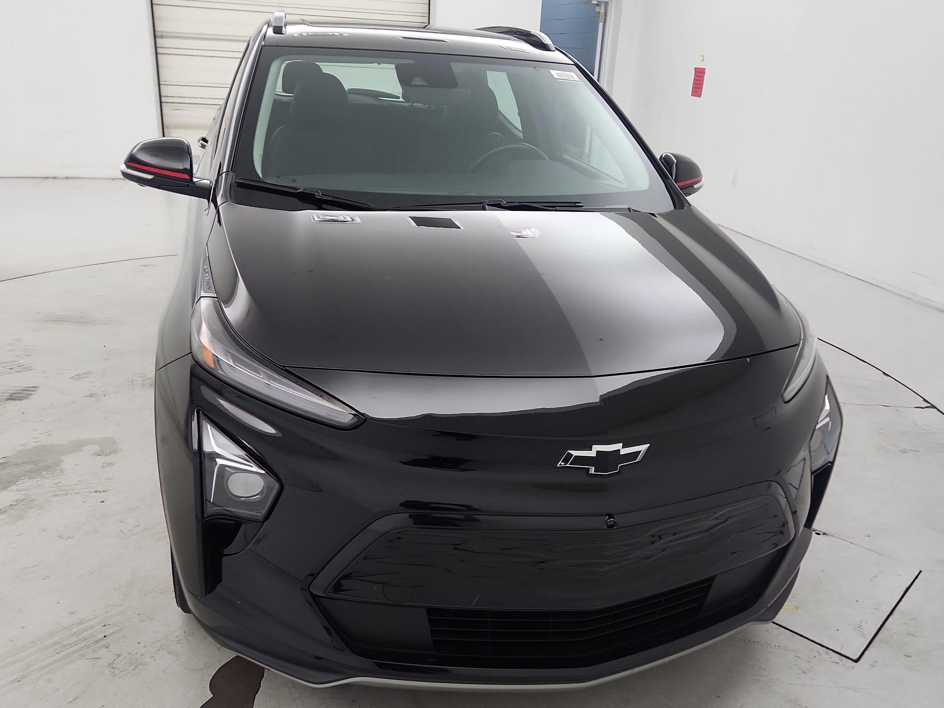 Thumbnail: 2023 Chevrolet Bolt EUV - 2