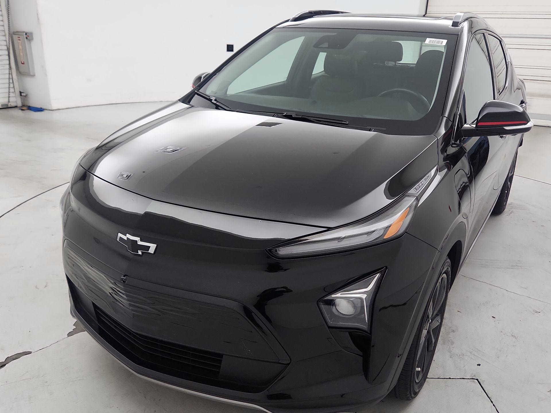 Thumbnail: 2023 Chevrolet Bolt EUV - 3