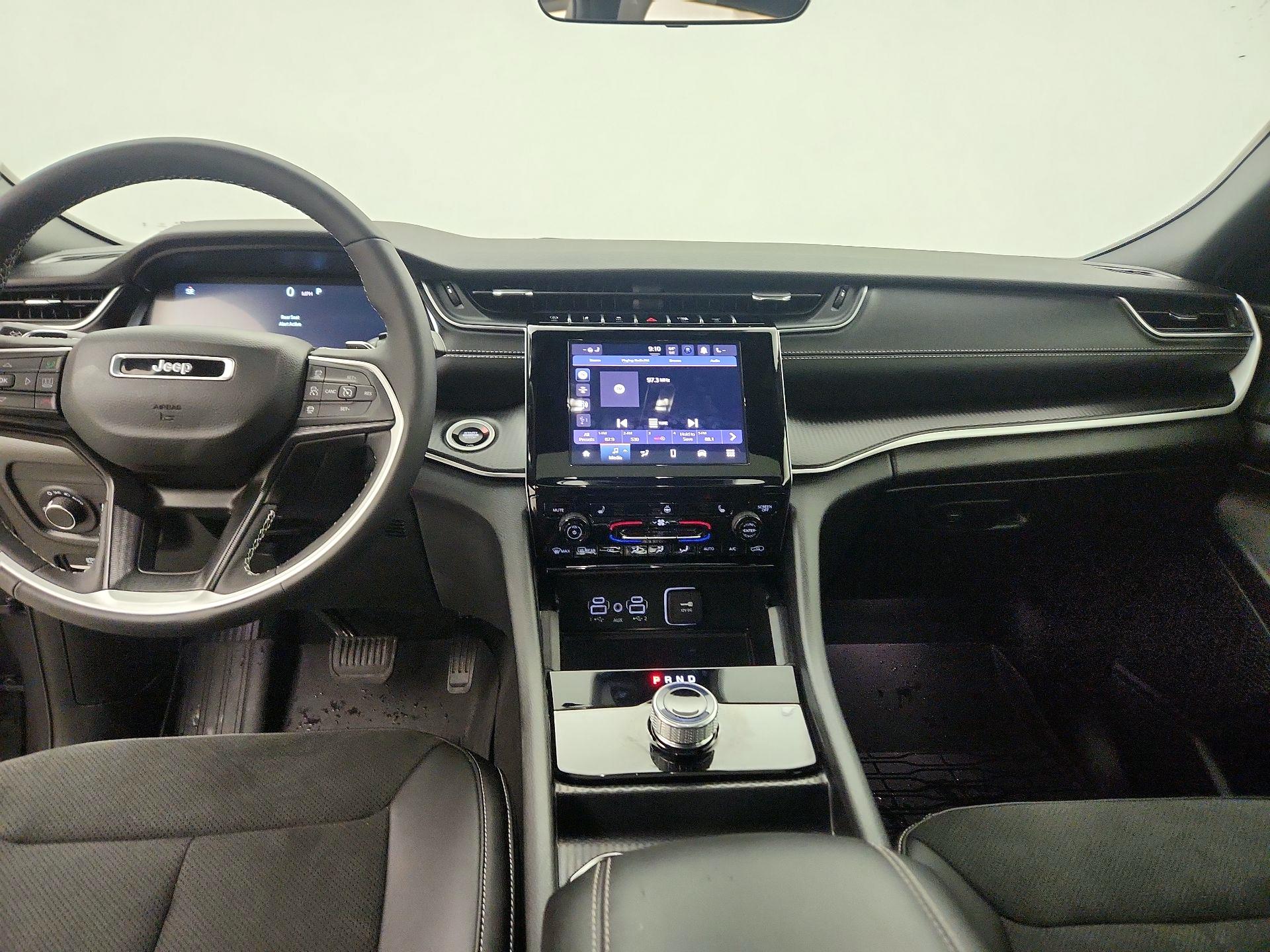 Thumbnail: 2025 Jeep Grand Cherokee - 9
