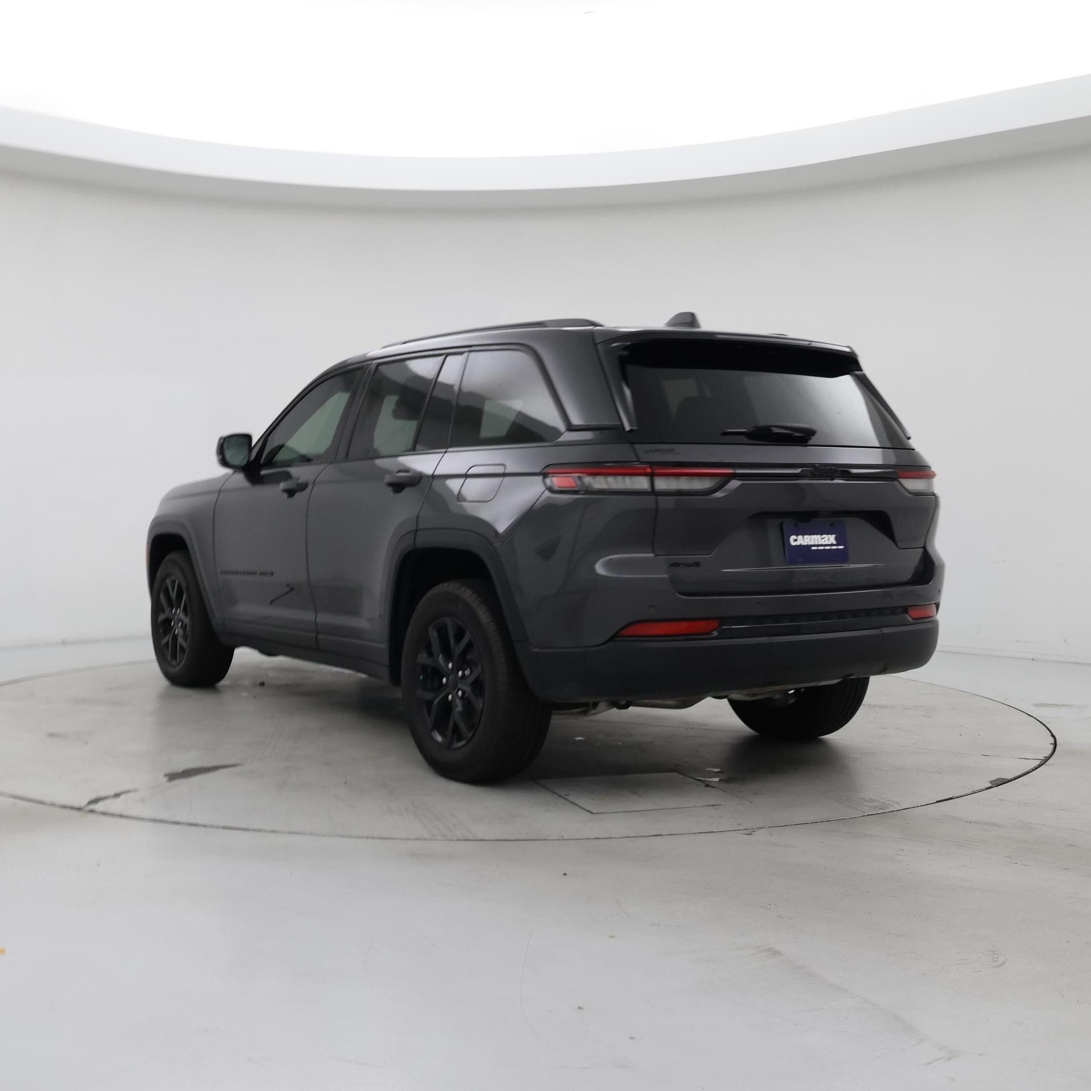 Thumbnail: 2025 Jeep Grand Cherokee - 2