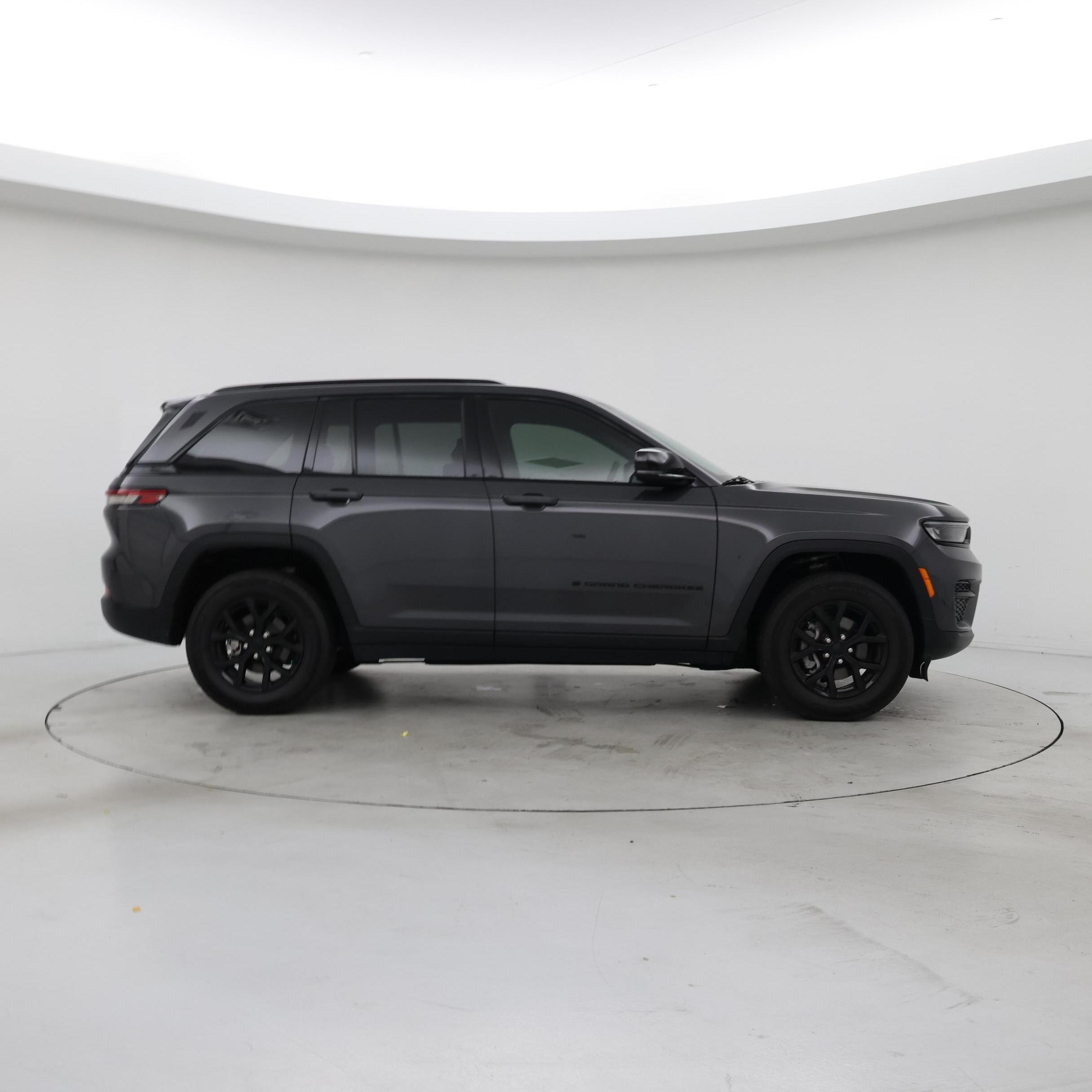 Thumbnail: 2025 Jeep Grand Cherokee - 7