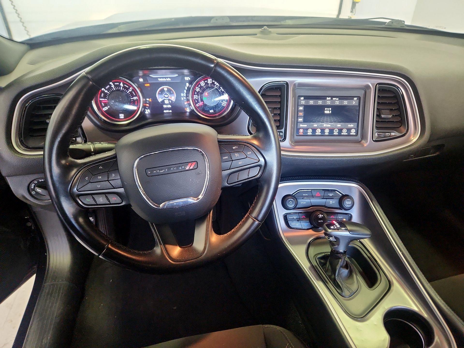 Thumbnail: 2020 Dodge Challenger - 9