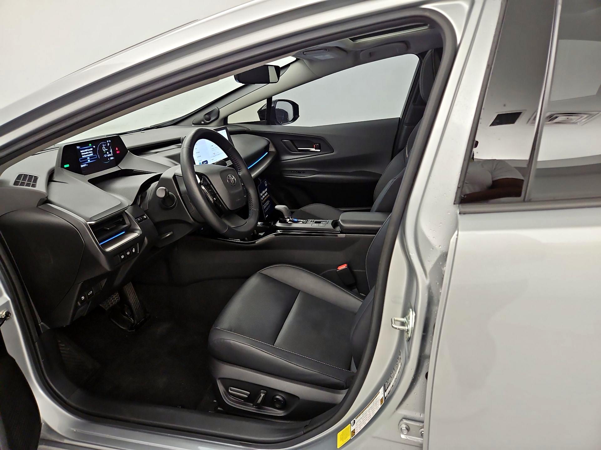 Thumbnail: 2023 Toyota Prius - 11