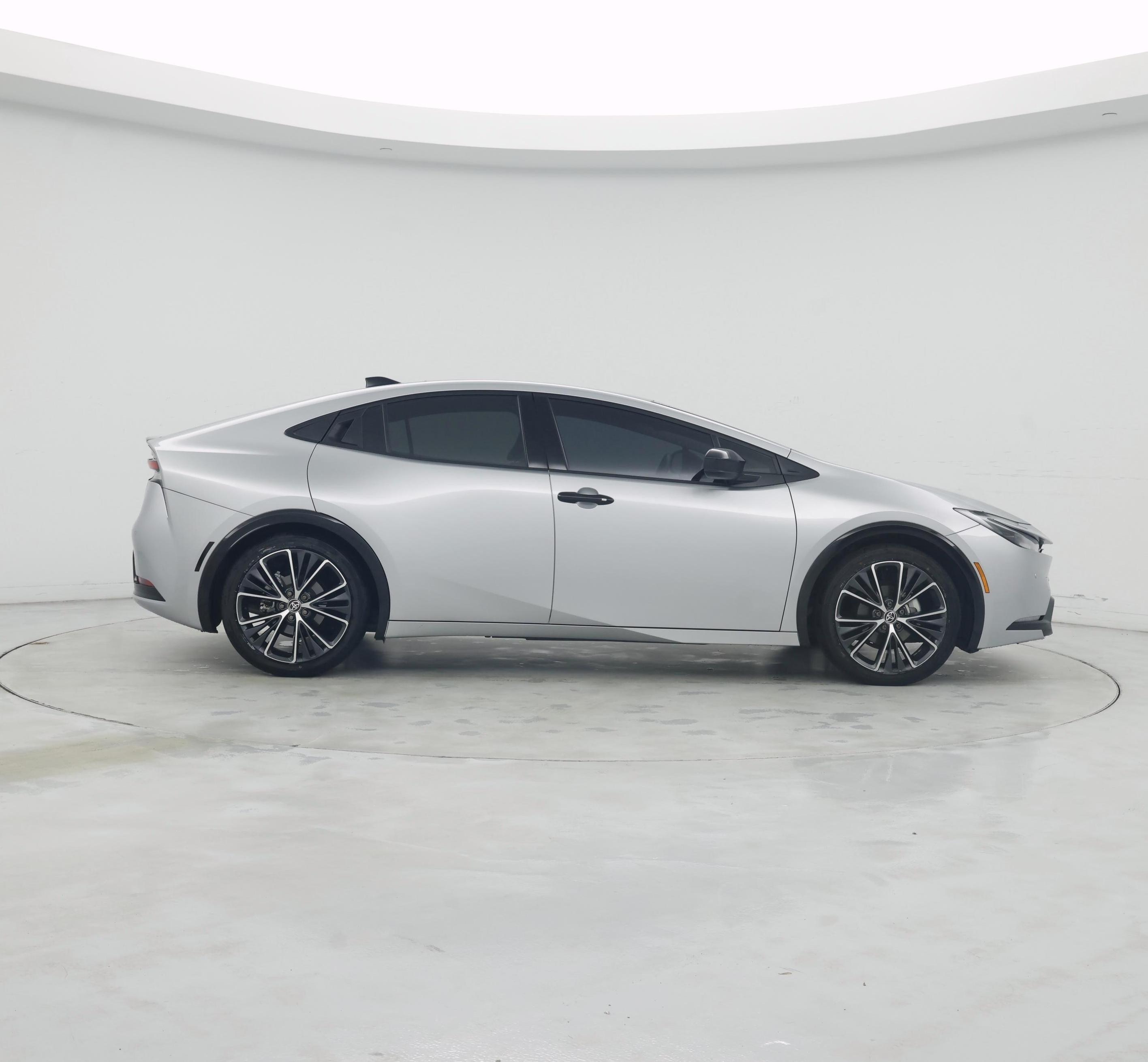 Thumbnail: 2023 Toyota Prius - 7