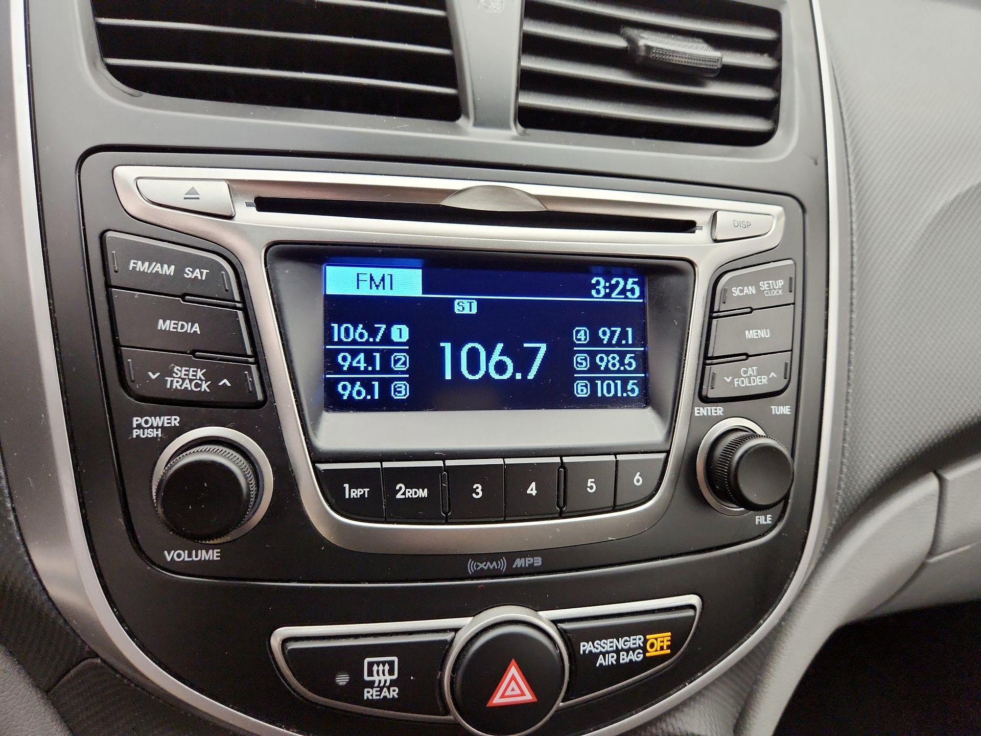 Thumbnail: 2016 Hyundai Accent - 14