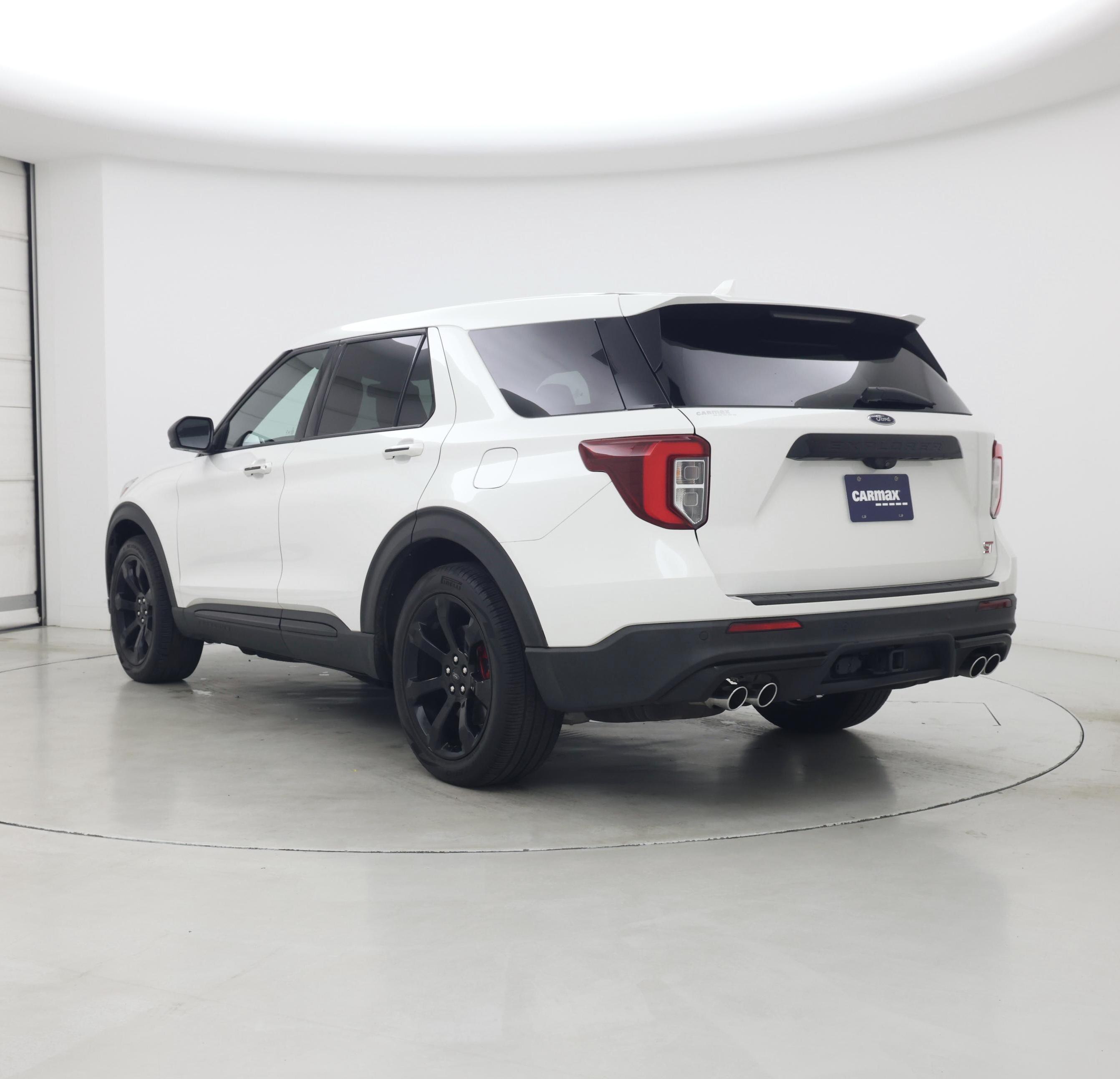 Thumbnail: 2022 Ford Explorer - 2