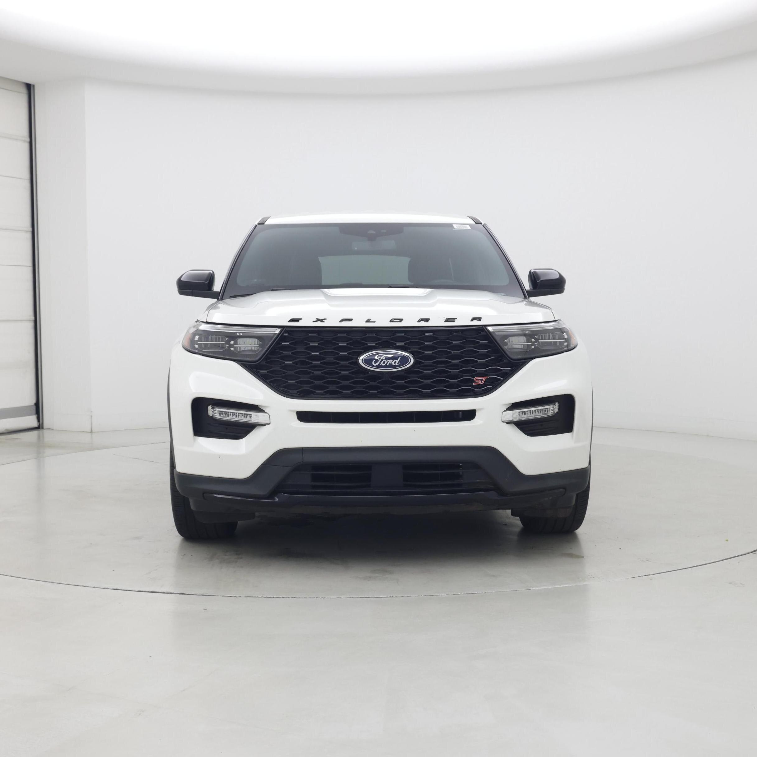 Thumbnail: 2022 Ford Explorer - 5