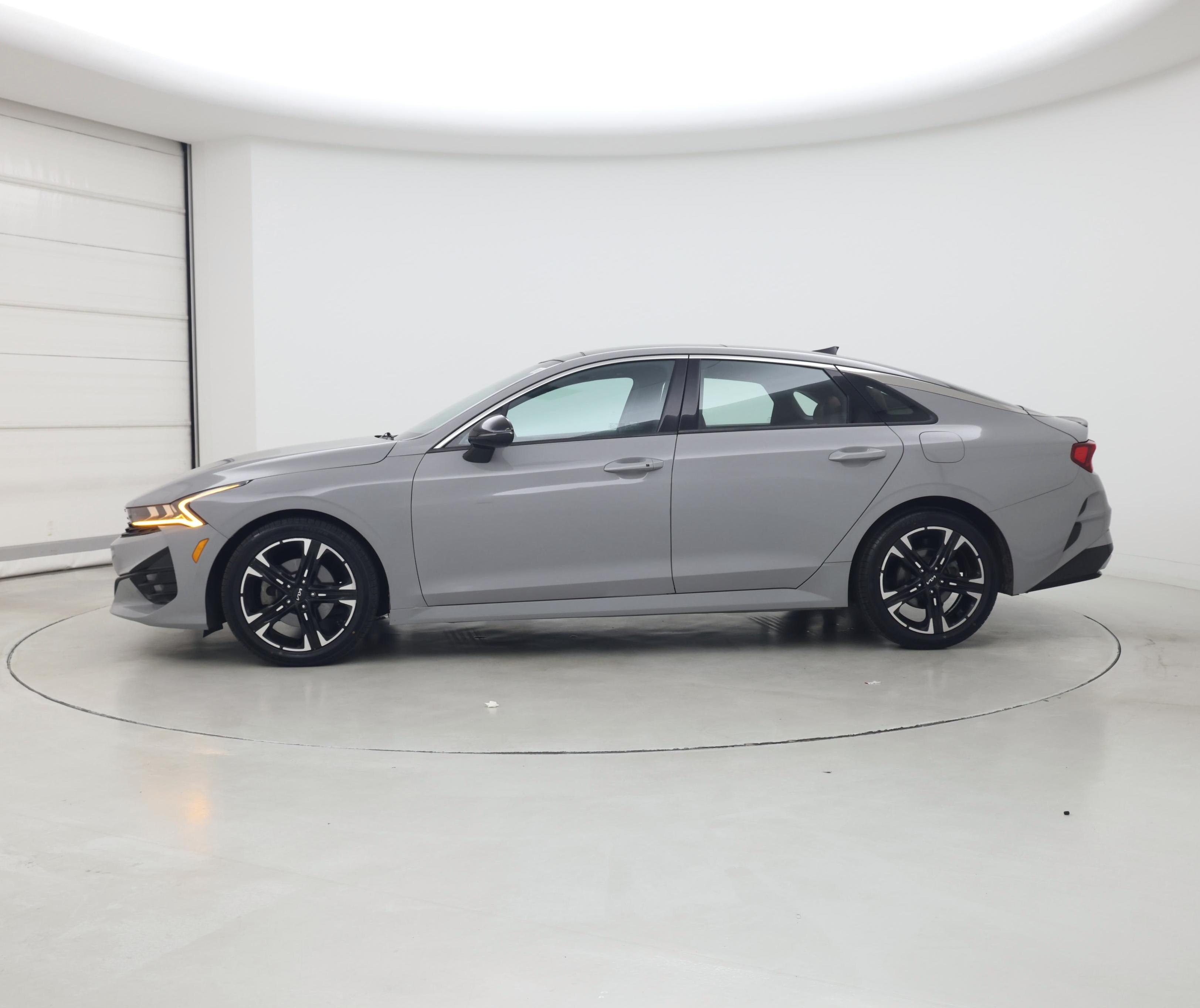 Thumbnail: 2022 Kia K5 - 3