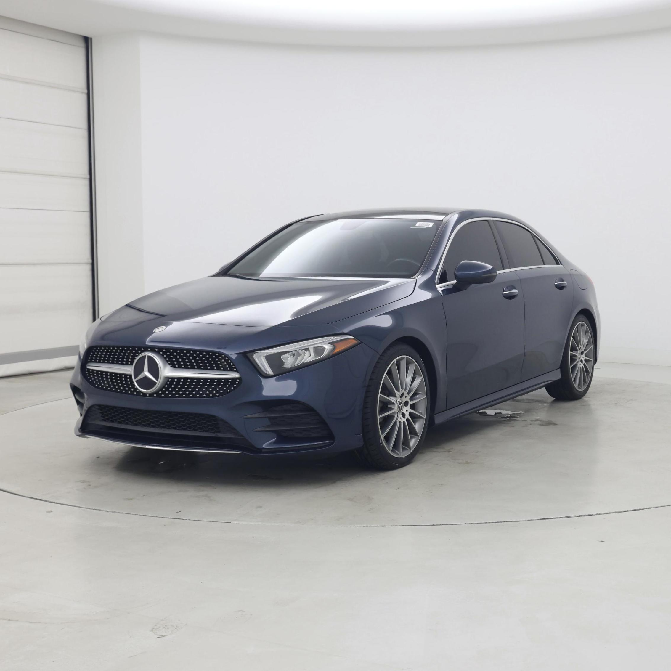 Thumbnail: 2021 Mercedes-Benz A-Class - 4