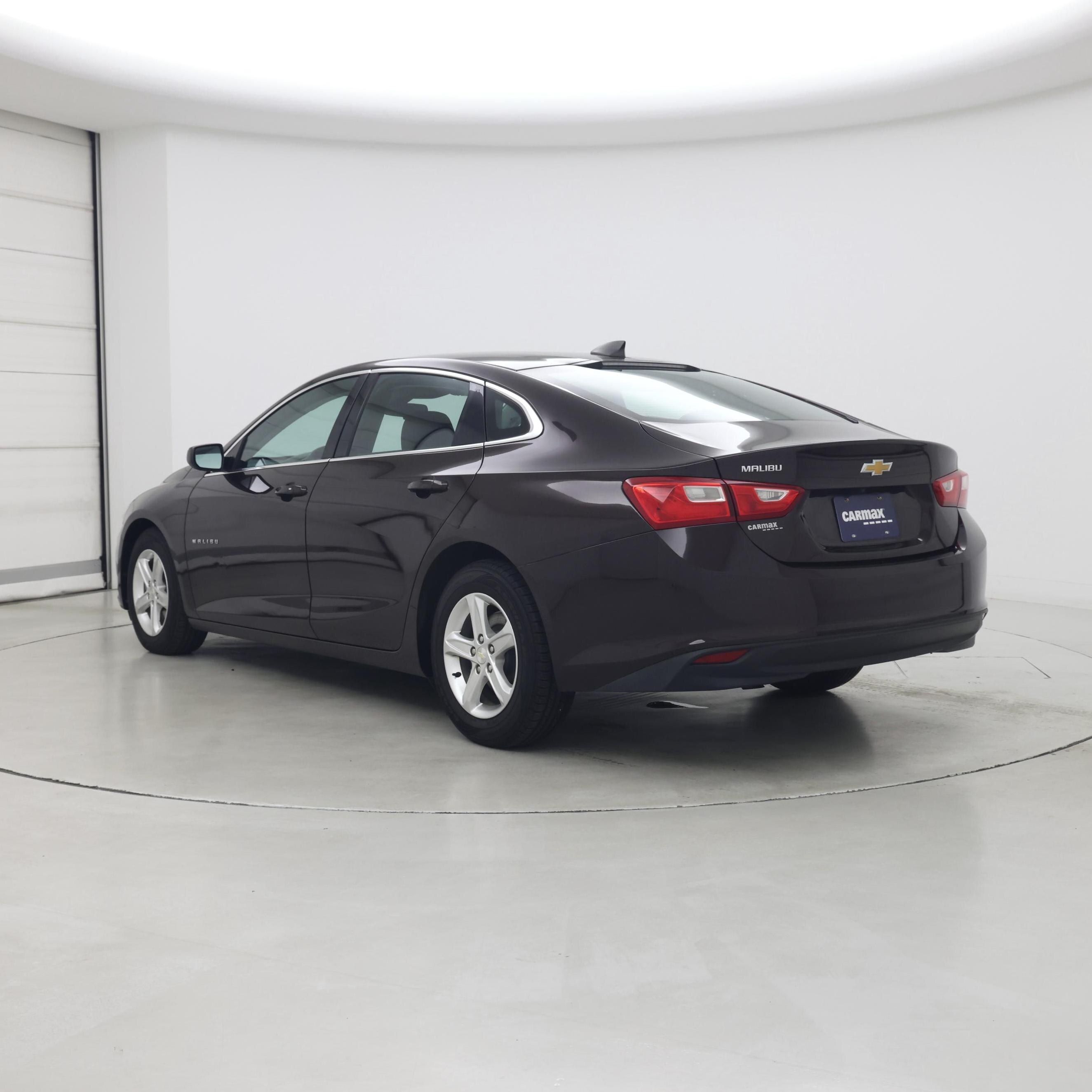 Thumbnail: 2020 Chevrolet Malibu - 2
