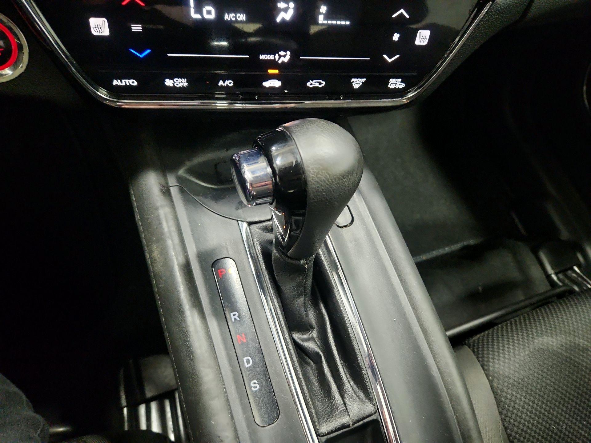 Thumbnail: 2020 Honda HR-V - 17