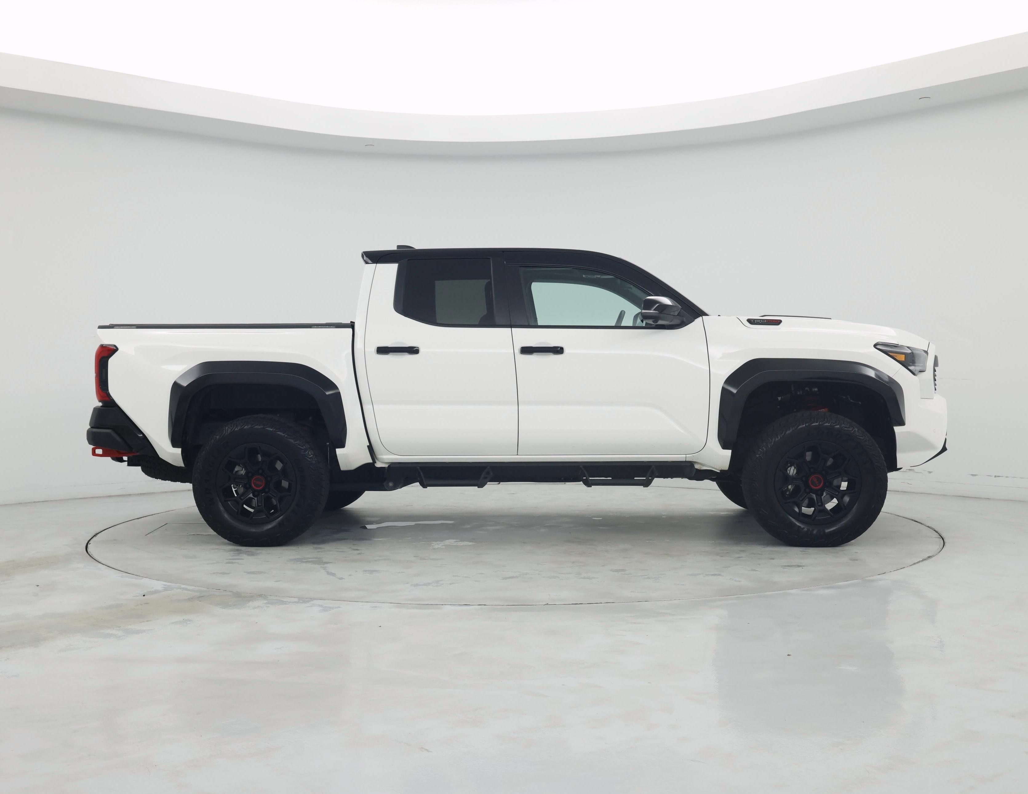 Thumbnail: 2024 Toyota Tacoma - 7