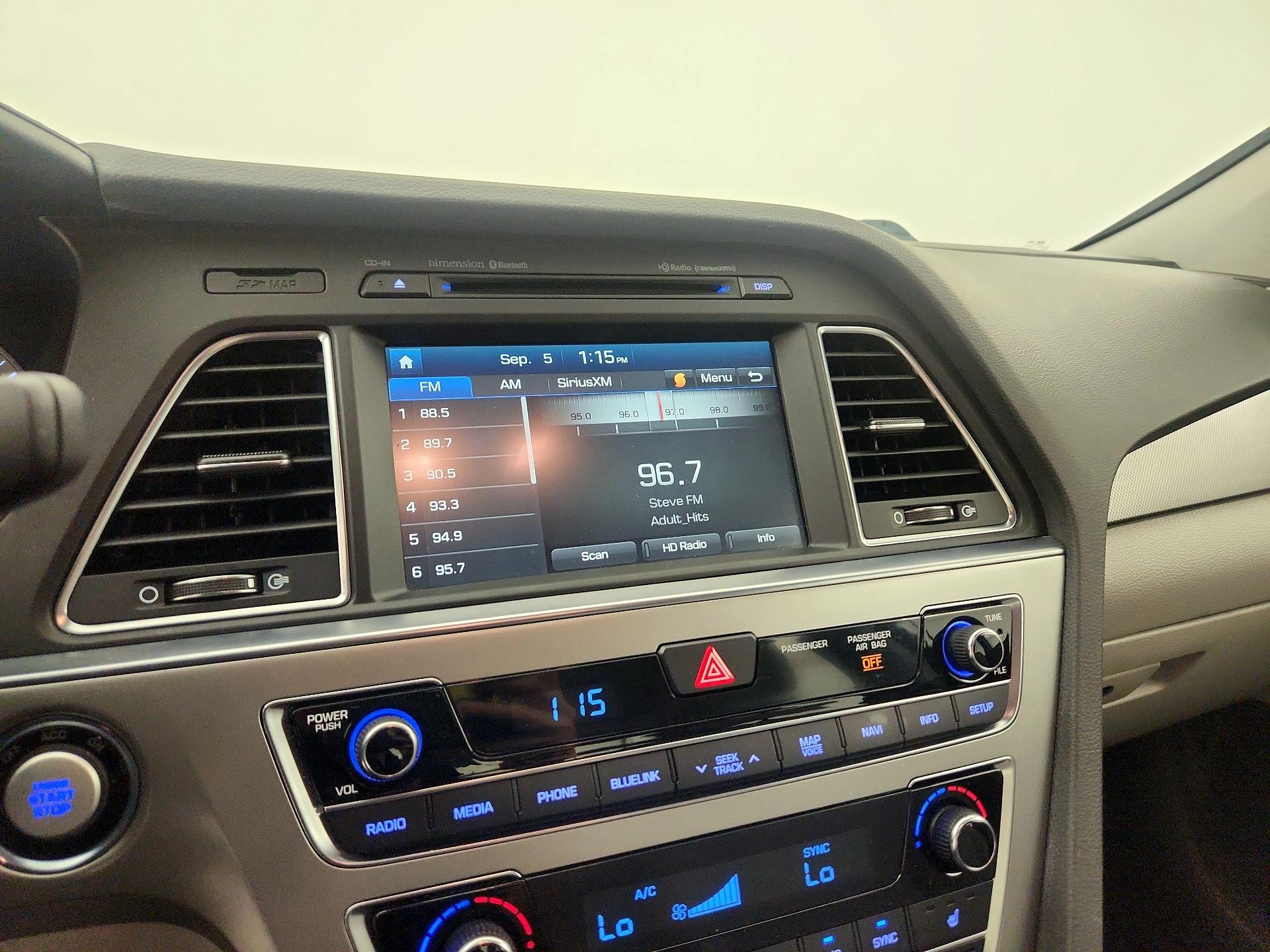Thumbnail: 2015 Hyundai Sonata - 16