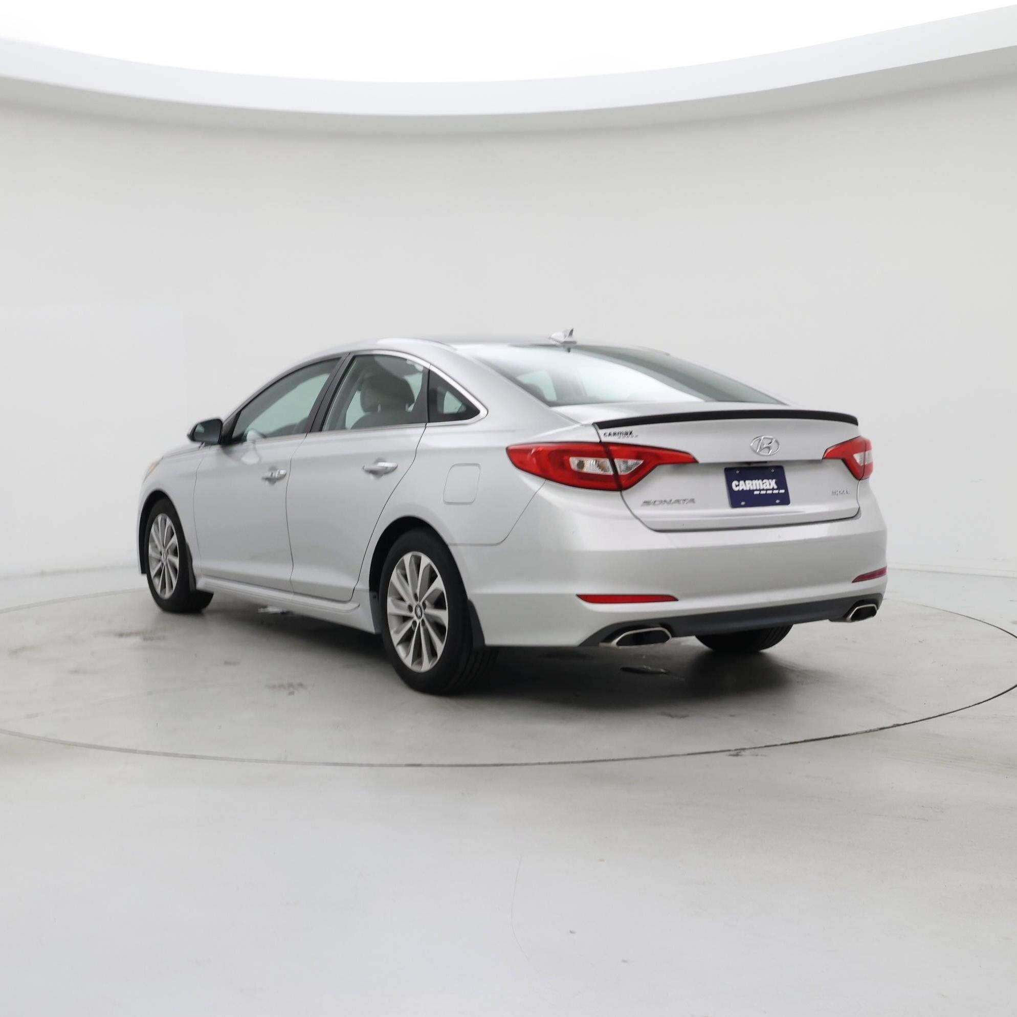Thumbnail: 2015 Hyundai Sonata - 2