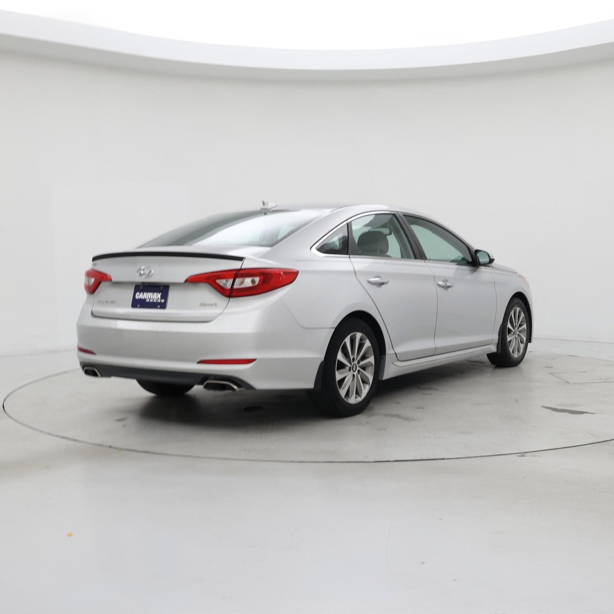 Thumbnail: 2015 Hyundai Sonata - 8