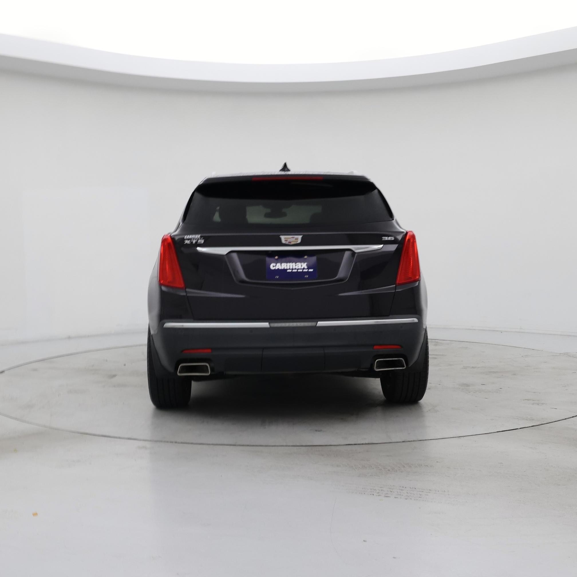 Thumbnail: 2018 Cadillac XT5 - 6