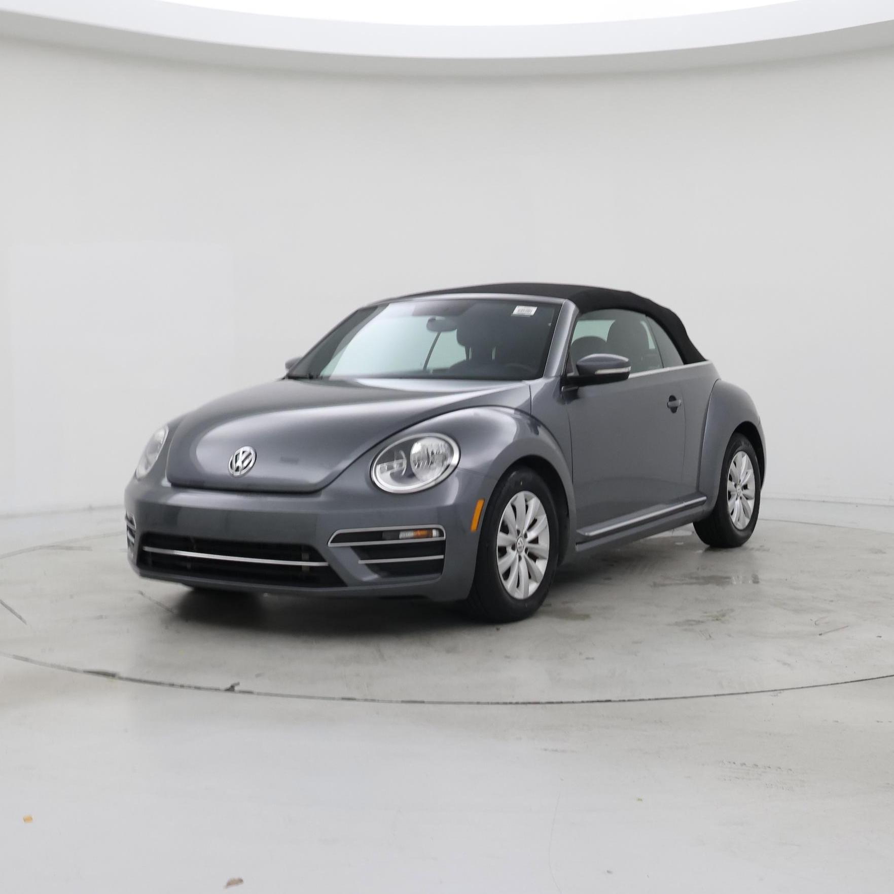 Thumbnail: 2018 Volkswagen Beetle - 4