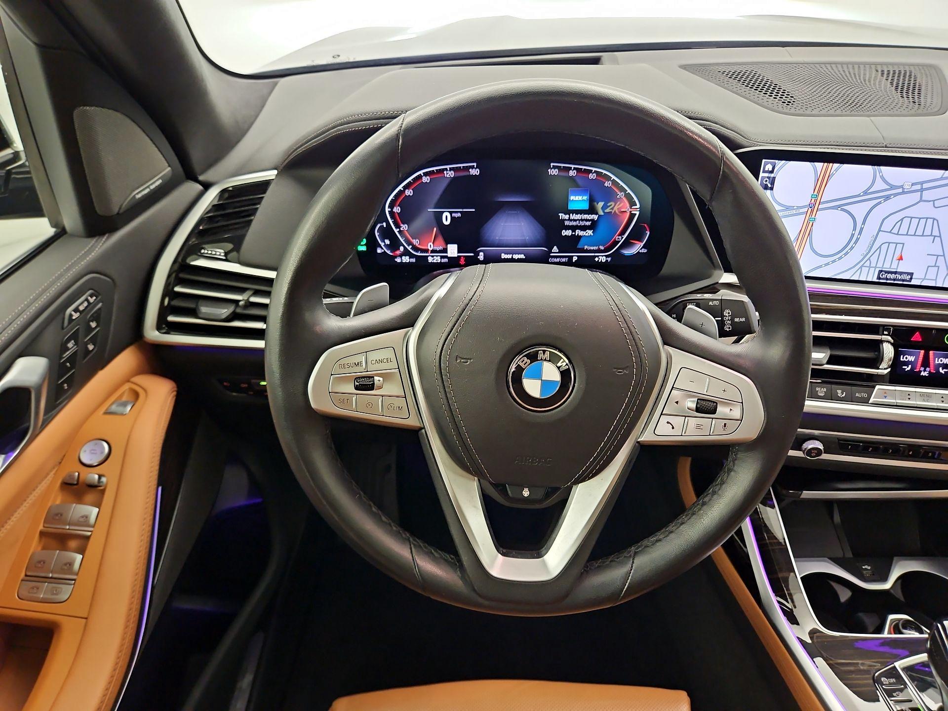 Thumbnail: 2021 BMW X7 - 10