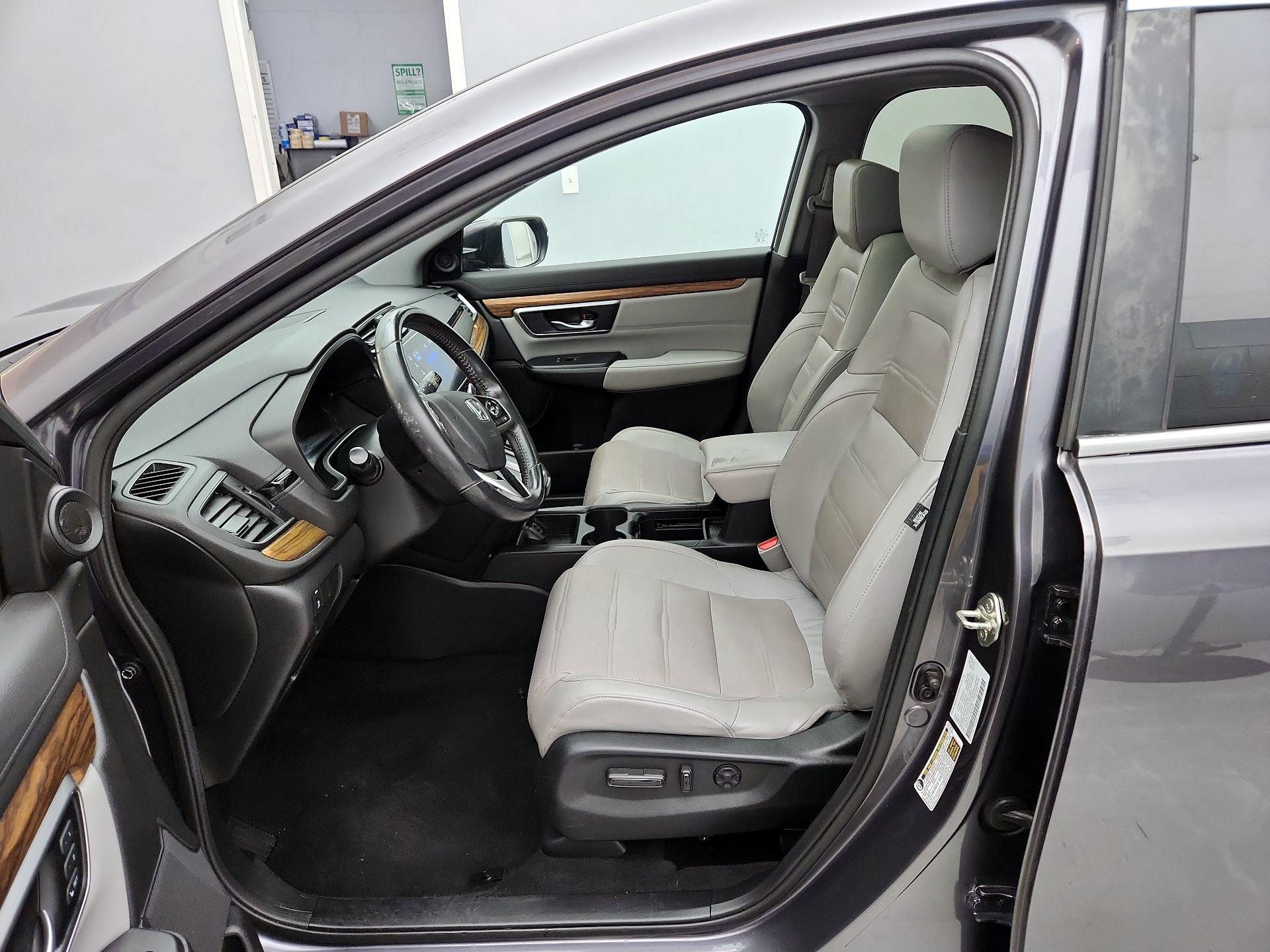 Thumbnail: 2019 Honda CR-V - 11