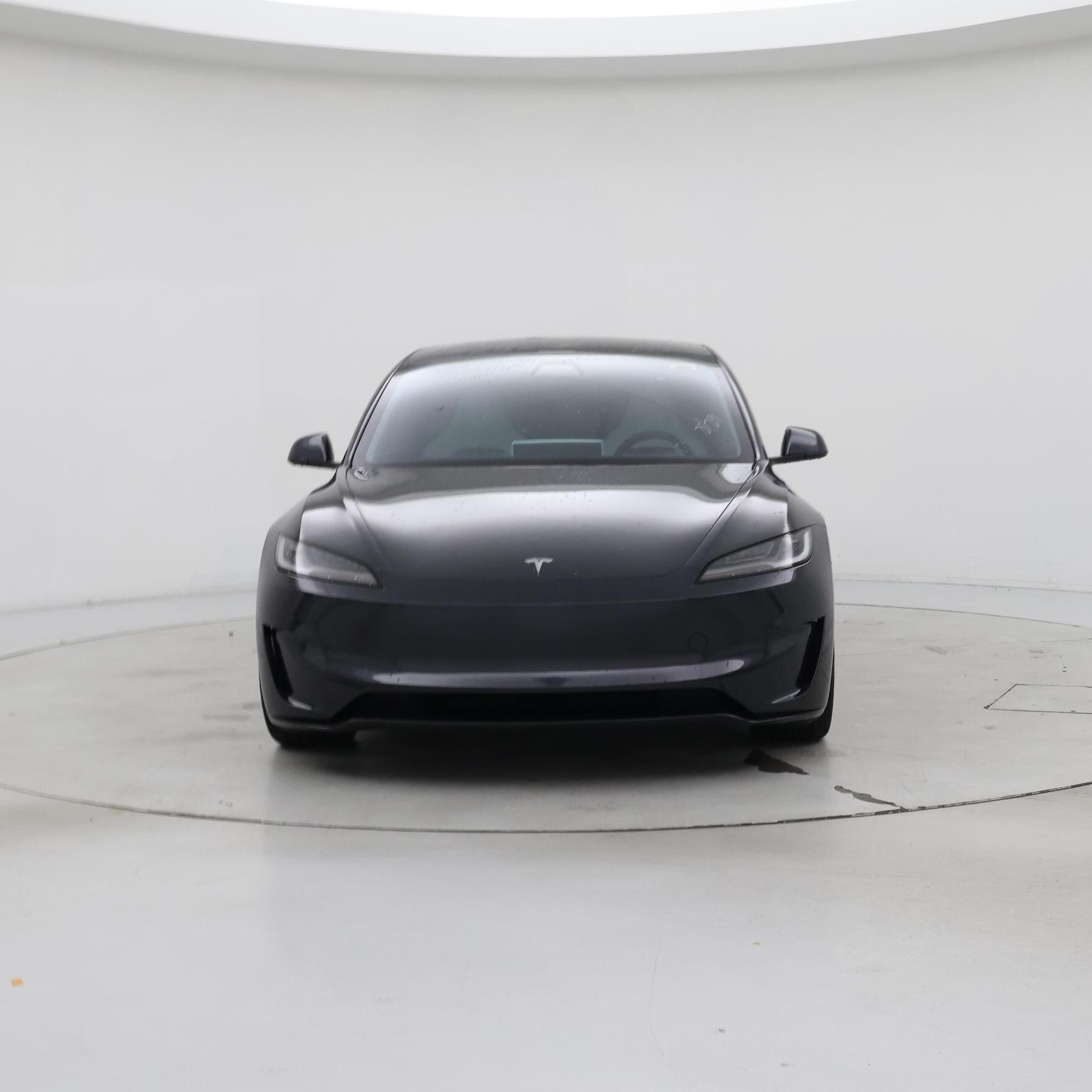 Thumbnail: 2025 Tesla Model 3 - 5