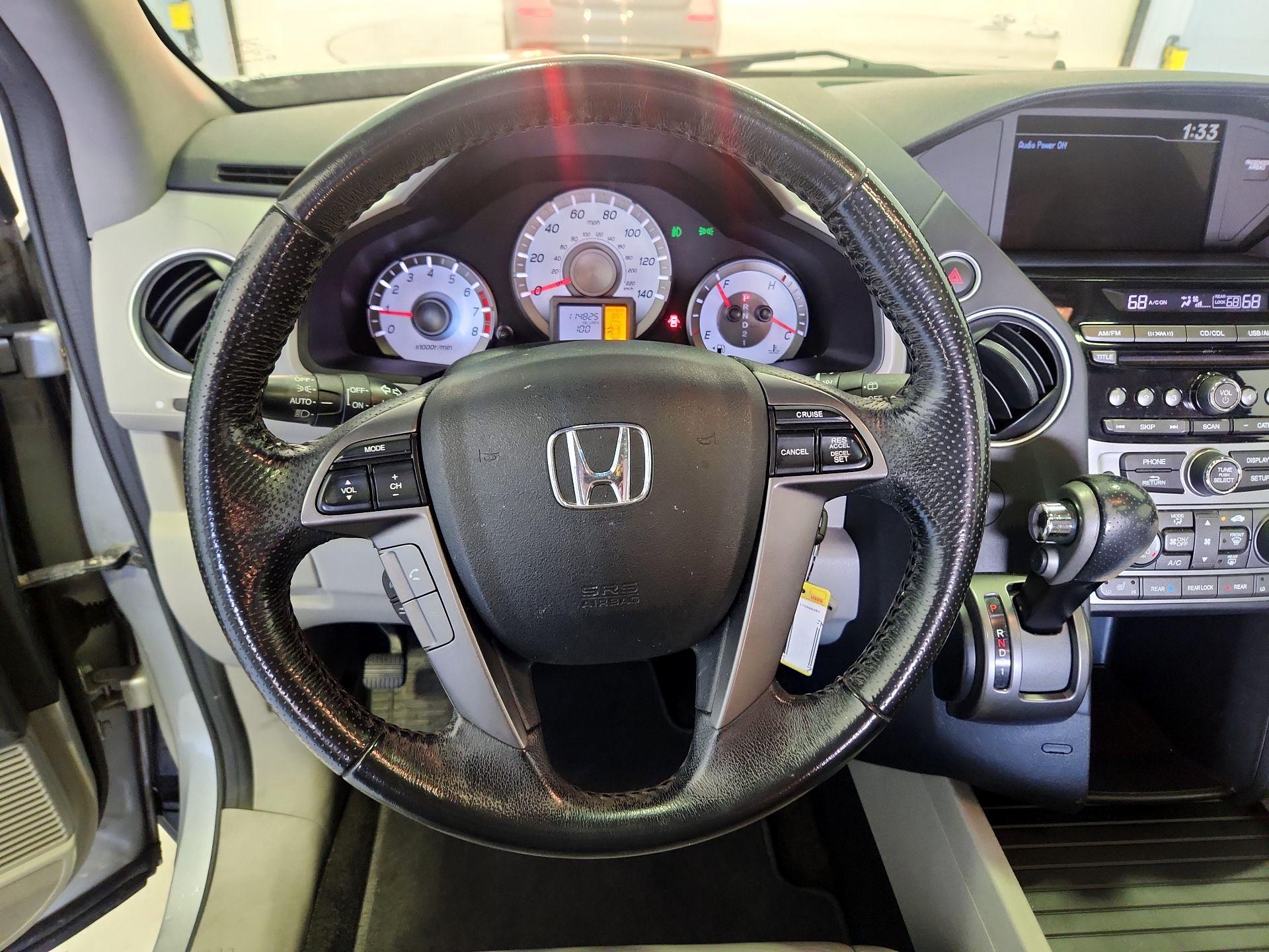 Thumbnail: 2015 Honda Pilot - 10