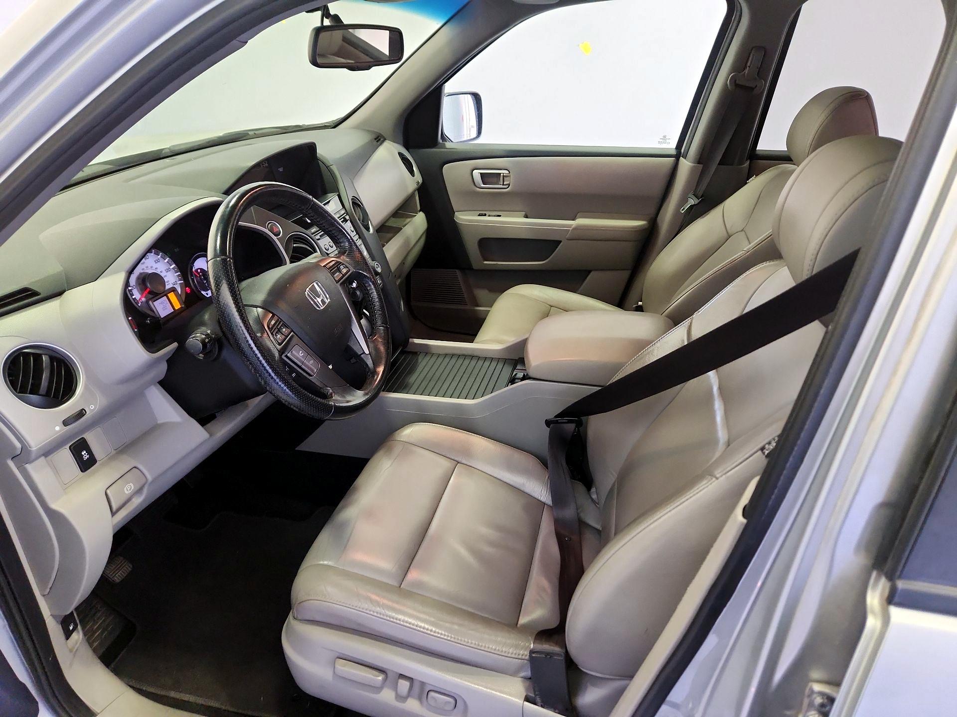 Thumbnail: 2015 Honda Pilot - 11