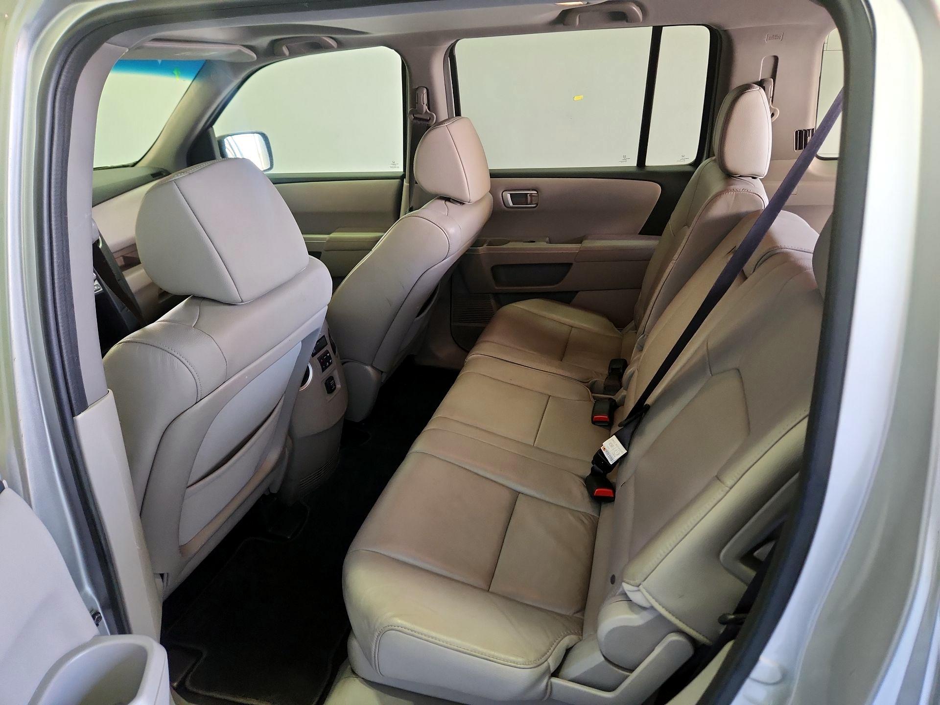 Thumbnail: 2015 Honda Pilot - 20