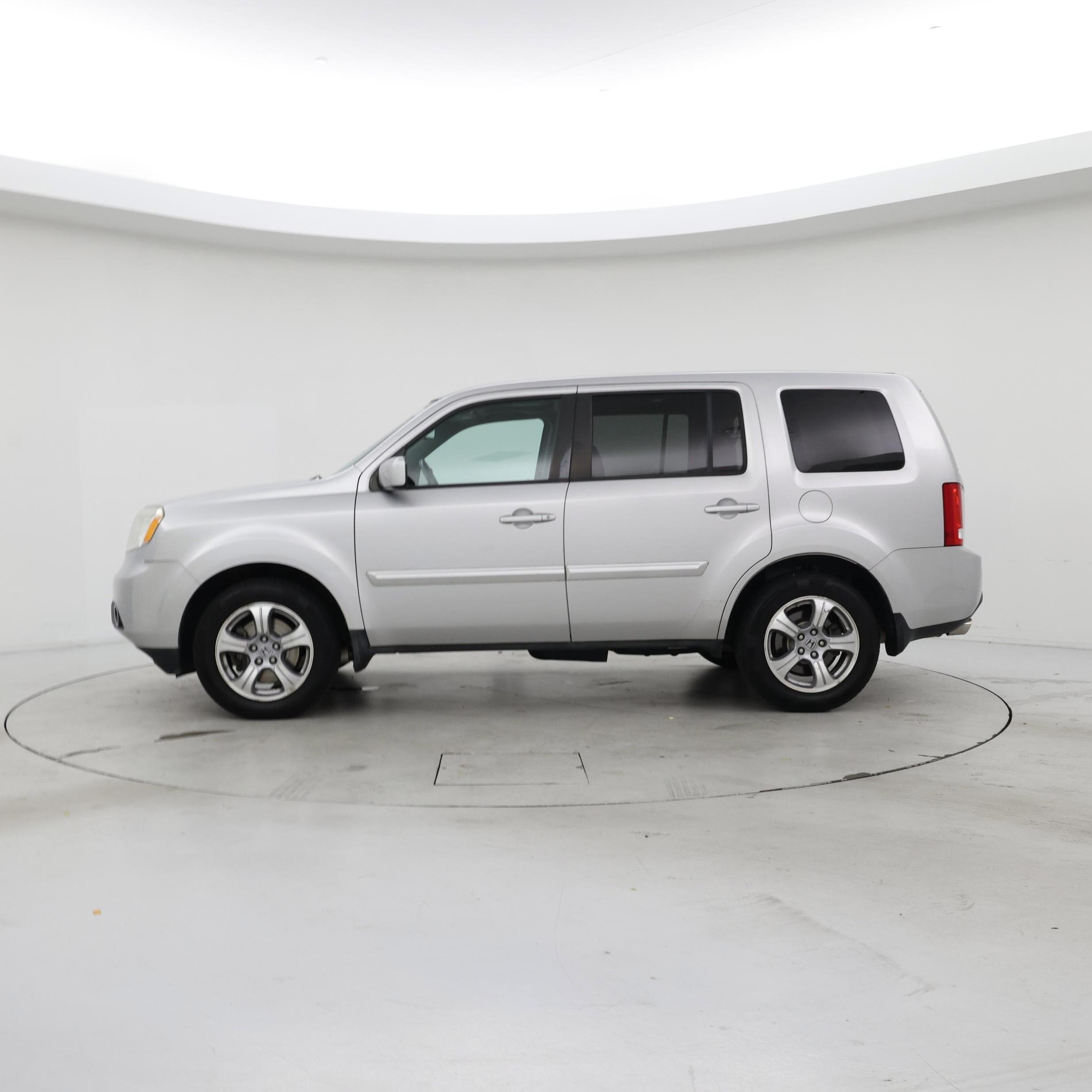 Thumbnail: 2015 Honda Pilot - 3