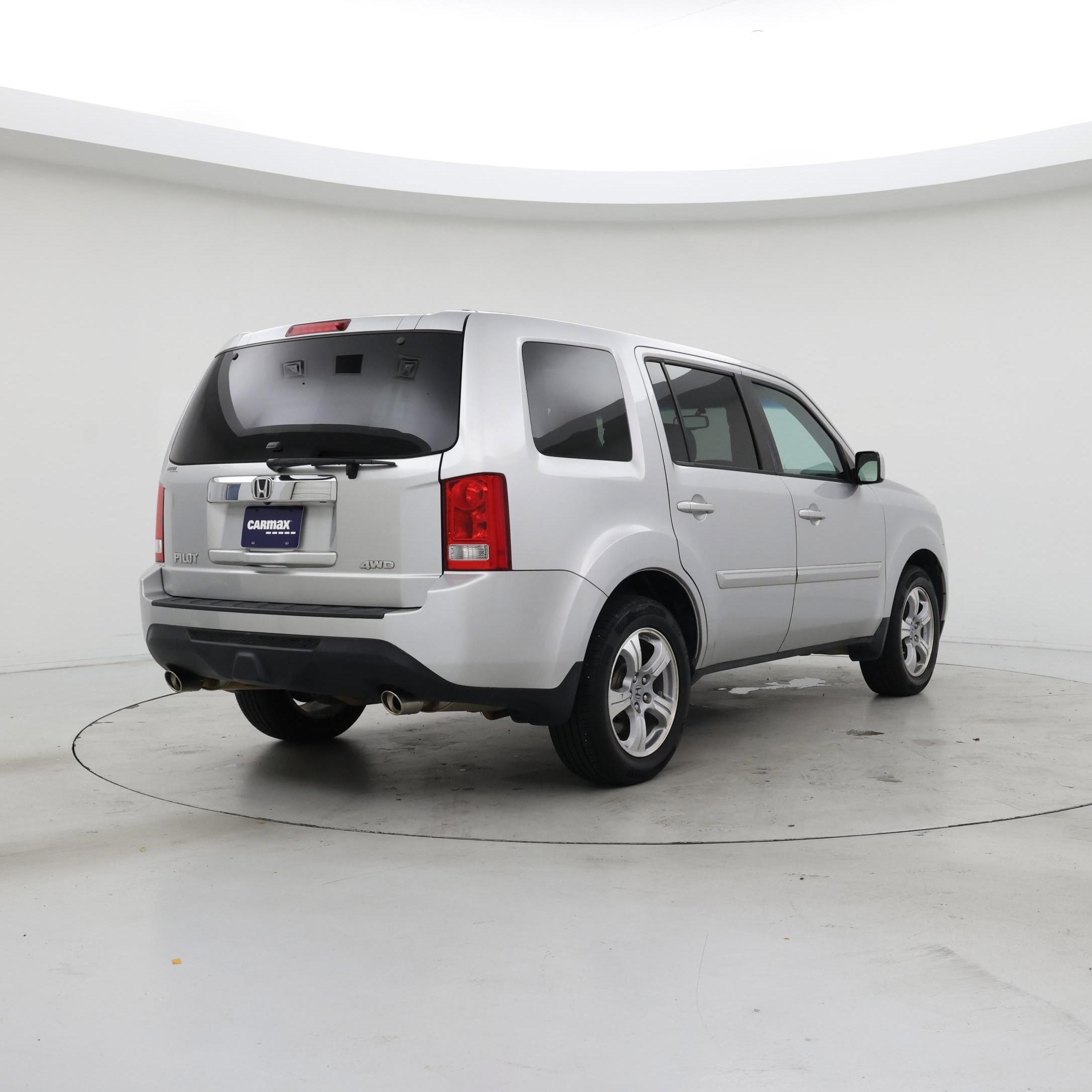 Thumbnail: 2015 Honda Pilot - 8