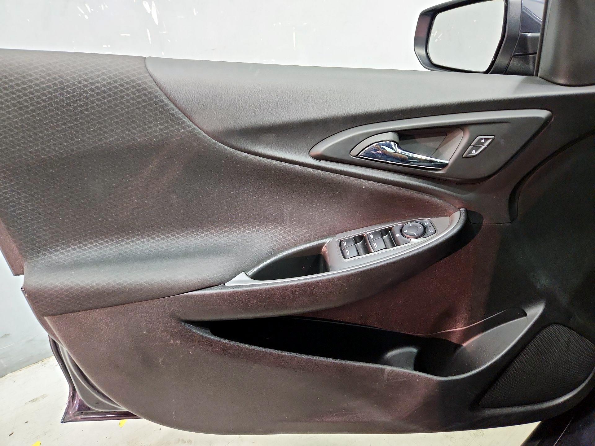 Thumbnail: 2023 Chevrolet Malibu - 12