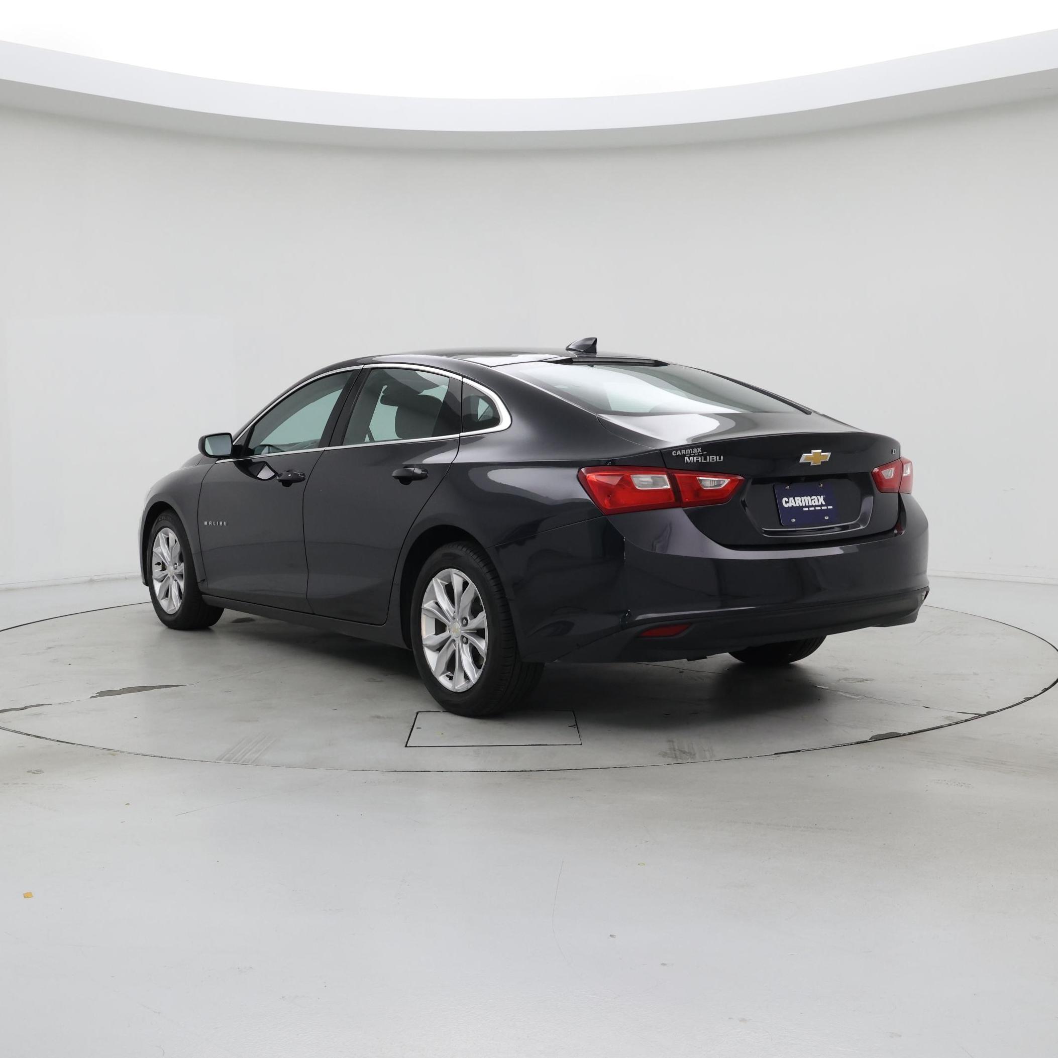 Thumbnail: 2023 Chevrolet Malibu - 2