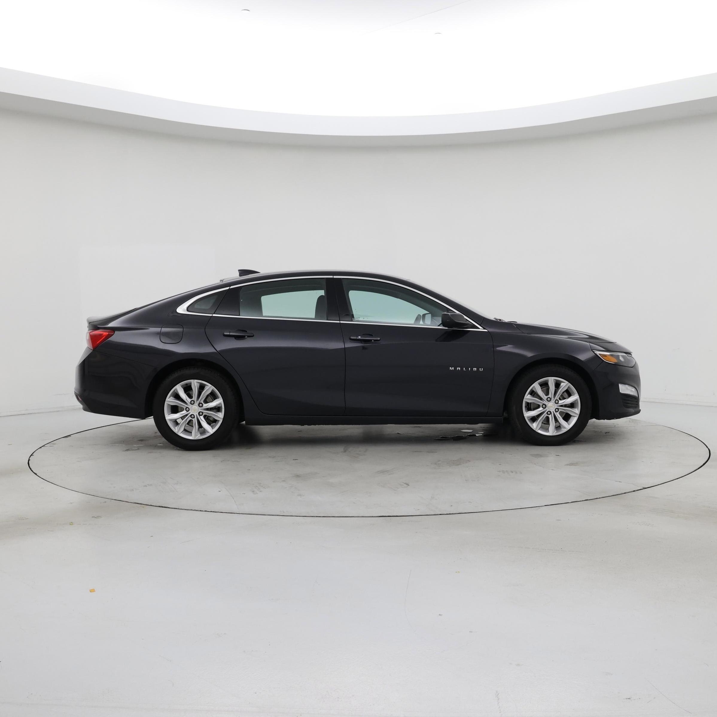 Thumbnail: 2023 Chevrolet Malibu - 7