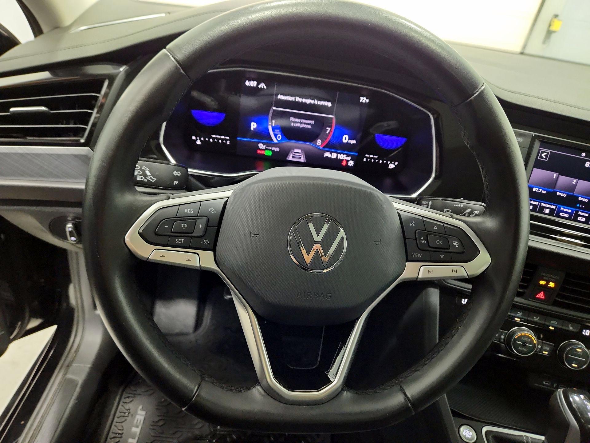 Thumbnail: 2023 Volkswagen Jetta - 10