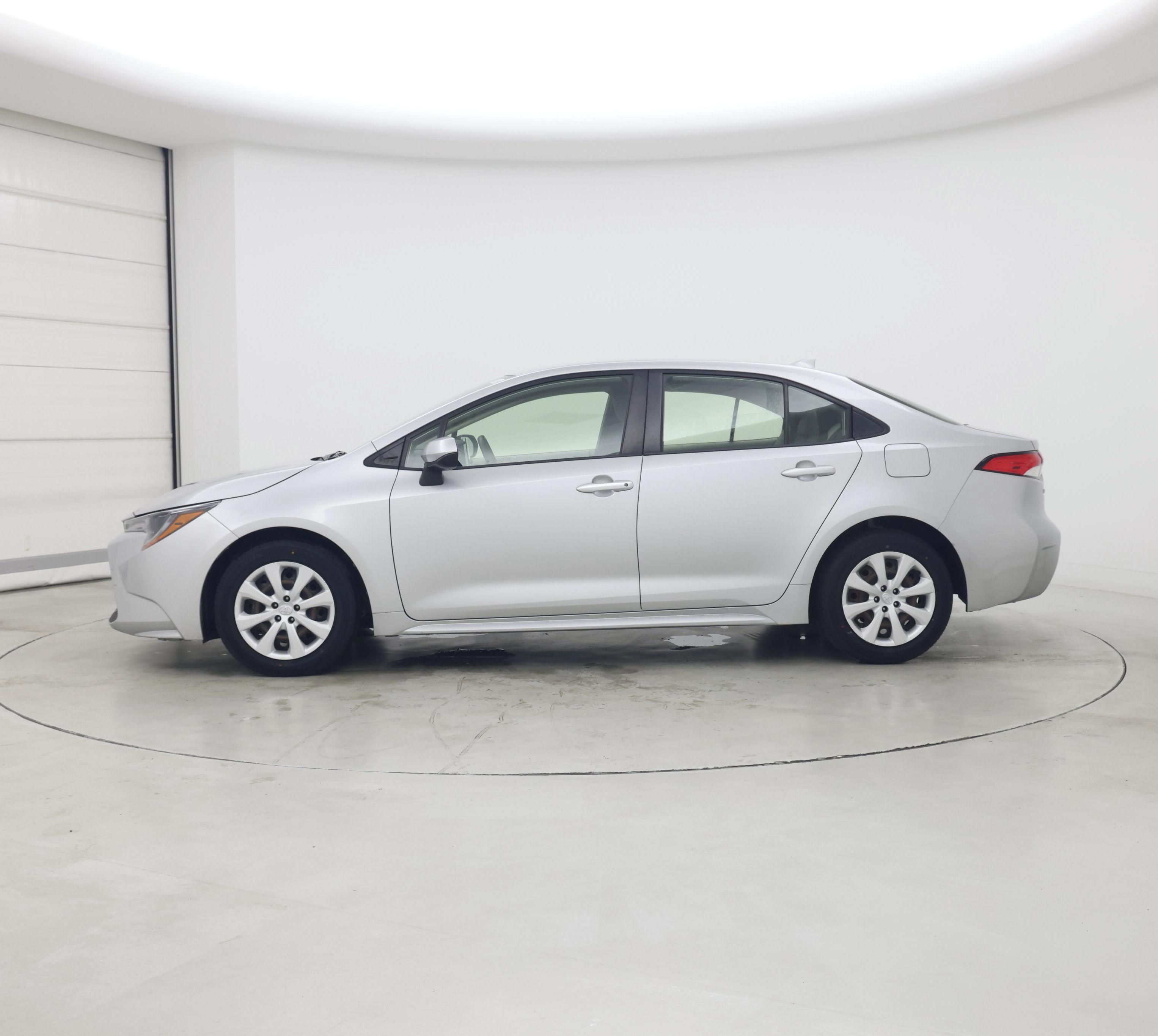 Thumbnail: 2021 Toyota Corolla - 3