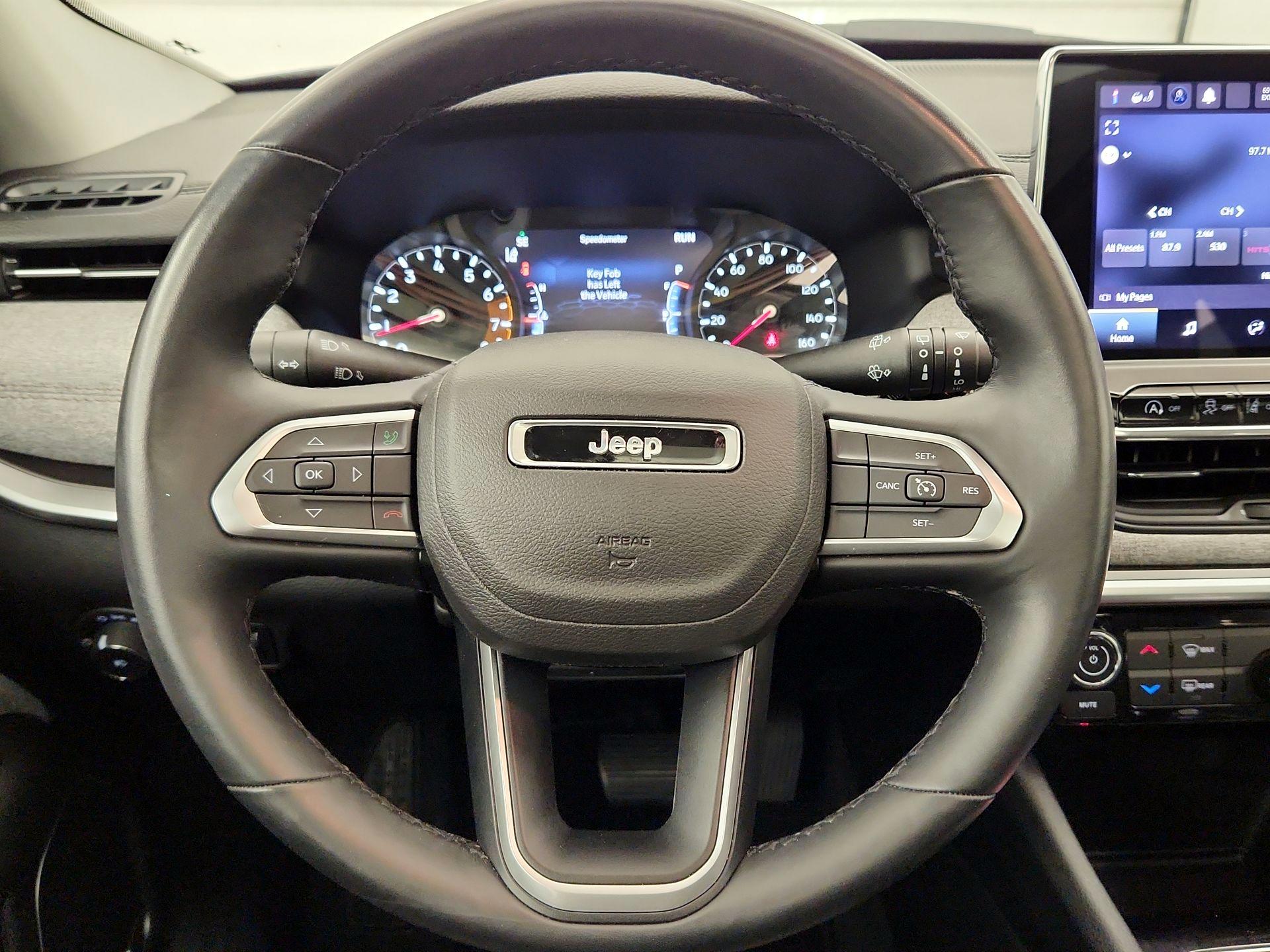 Thumbnail: 2022 Jeep Compass - 10