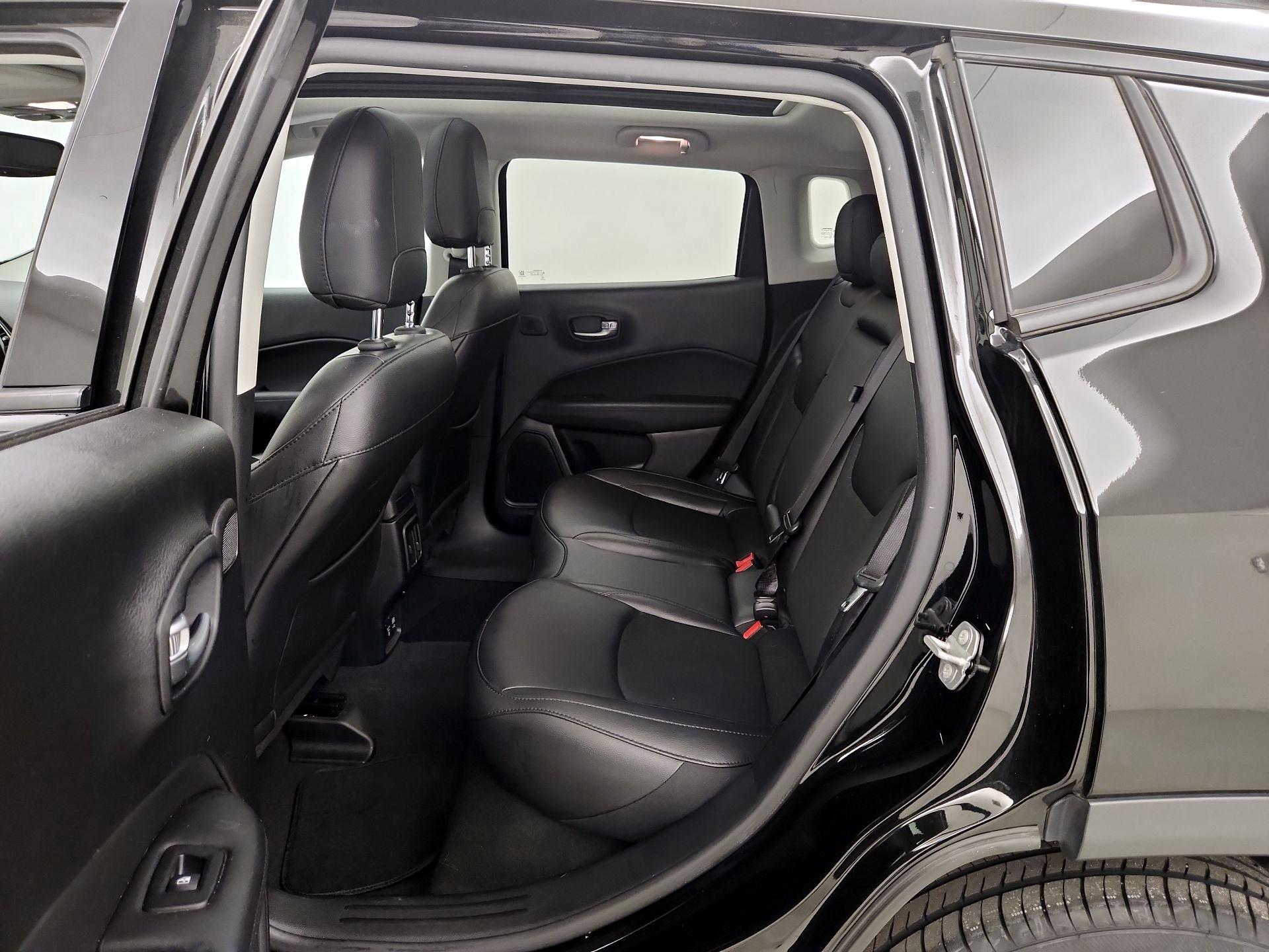Thumbnail: 2021 Jeep Compass - 20