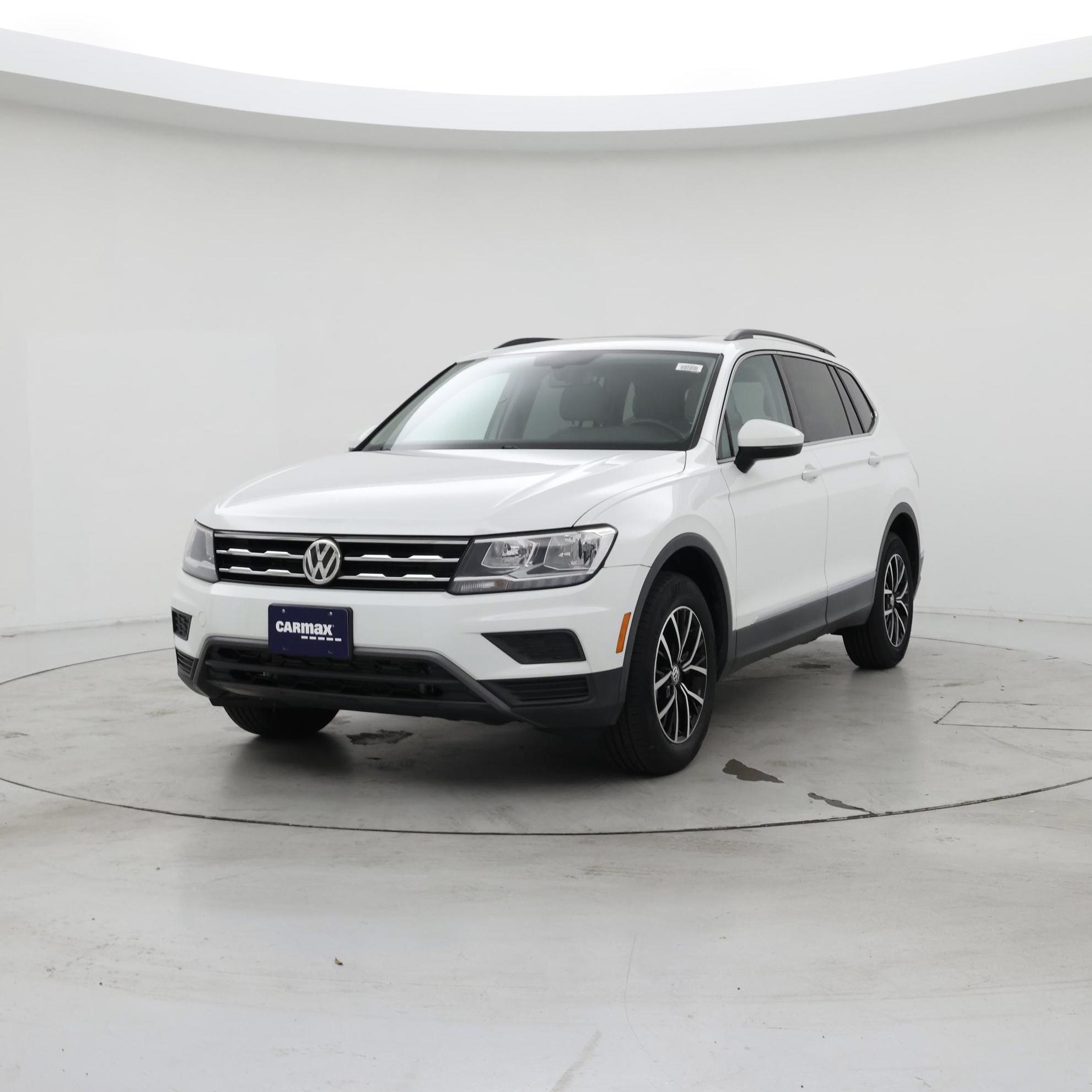 Thumbnail: 2021 Volkswagen Tiguan - 4