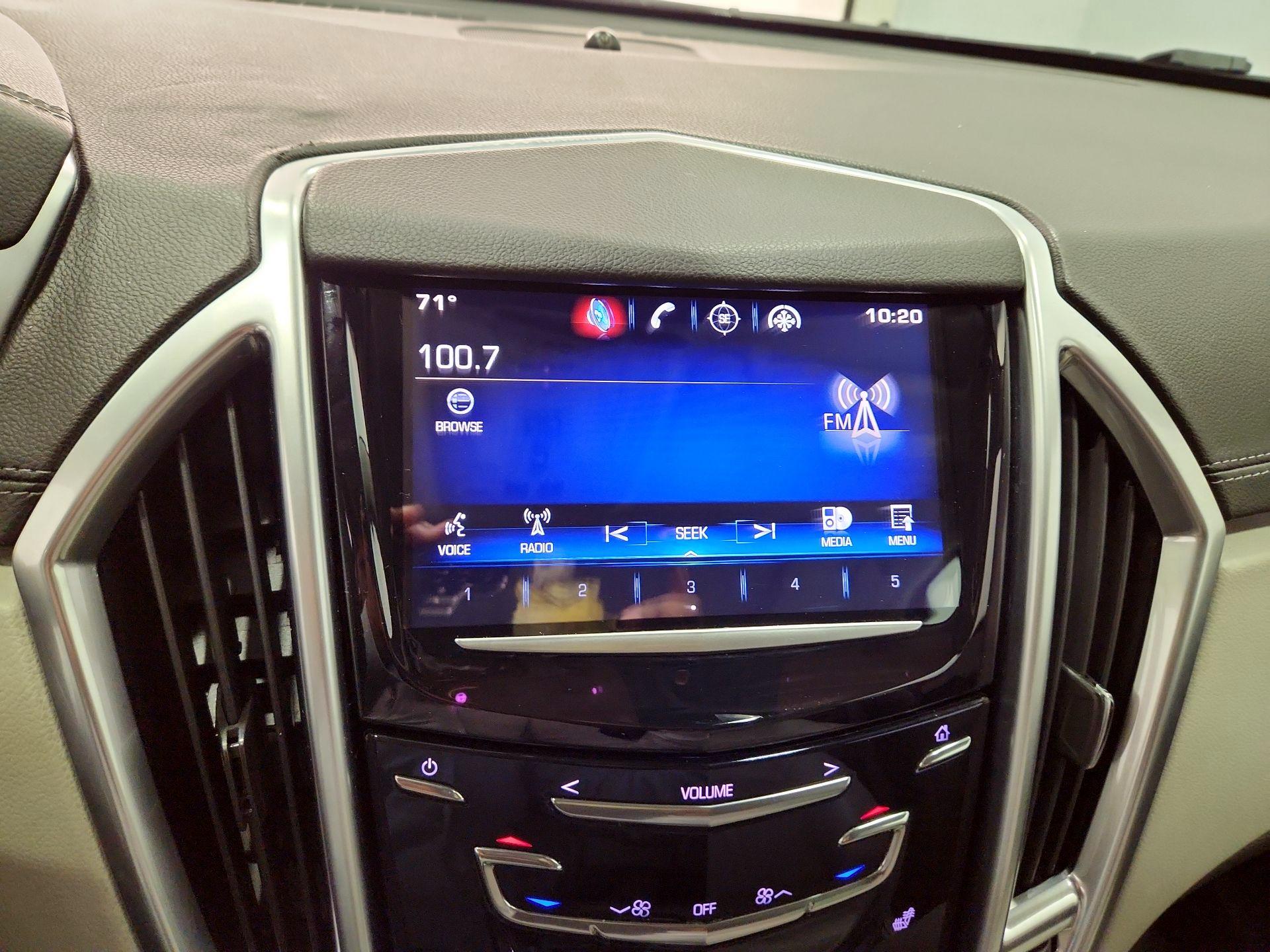 Thumbnail: 2016 Cadillac SRX - 15