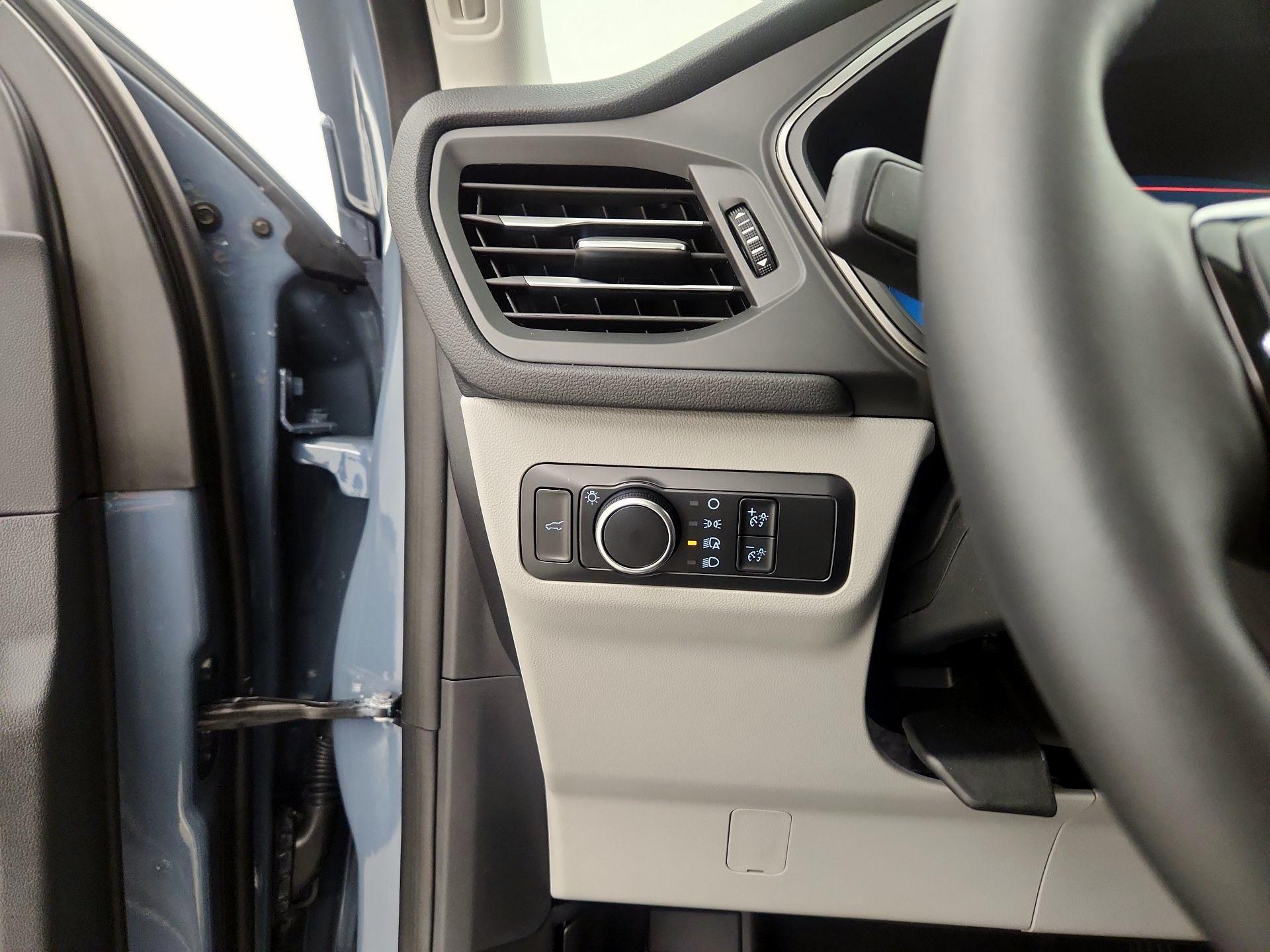Thumbnail: 2023 Ford Escape - 13