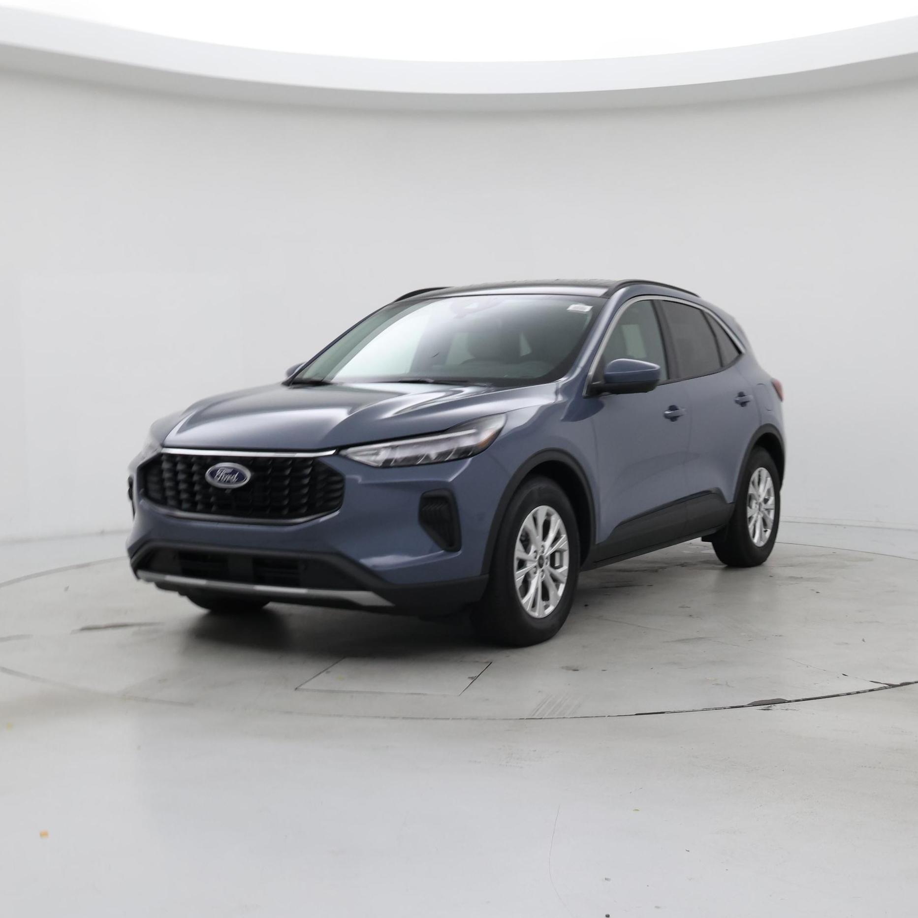 Thumbnail: 2023 Ford Escape - 4