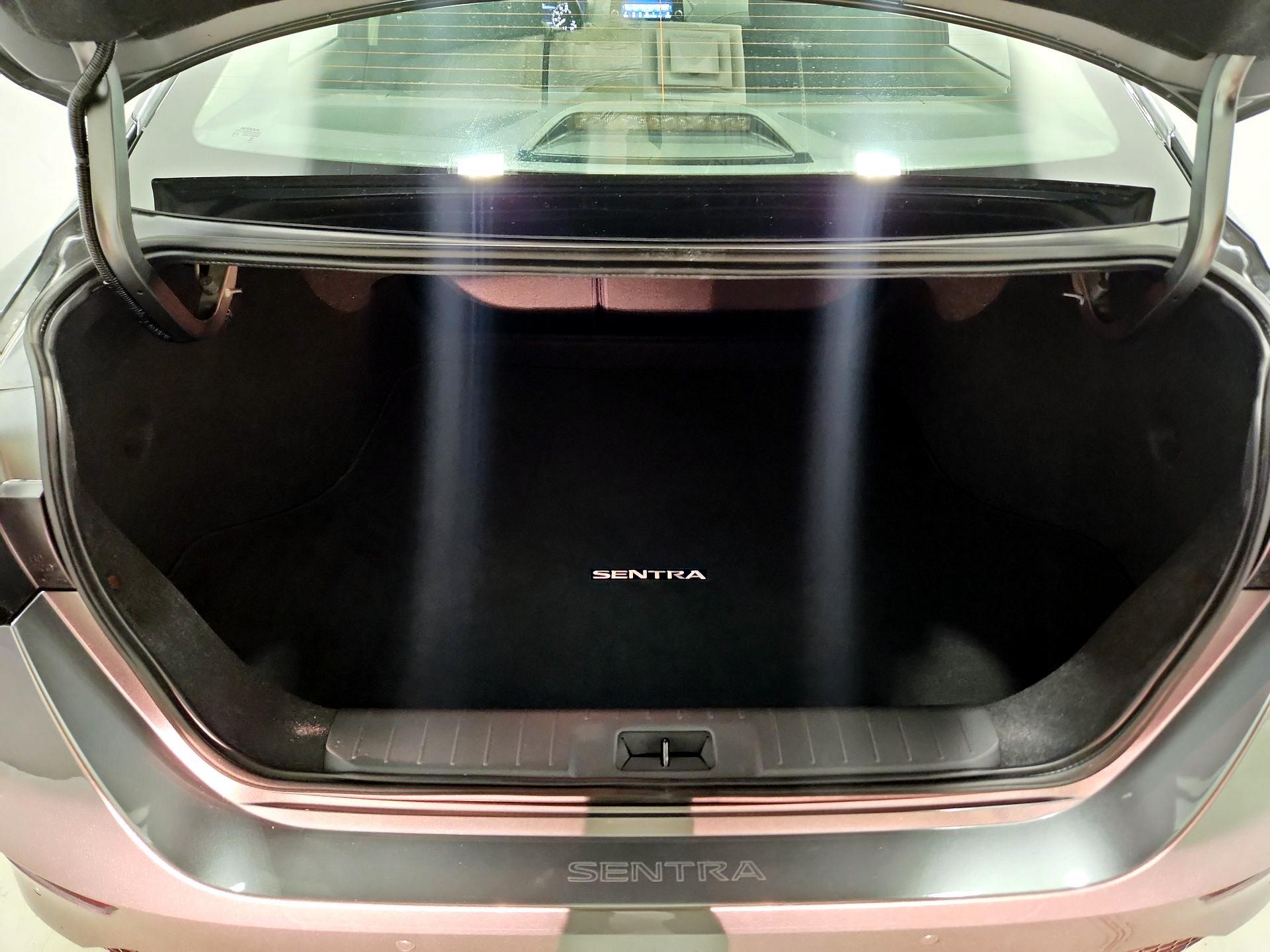 Thumbnail: 2025 Nissan Sentra - 20