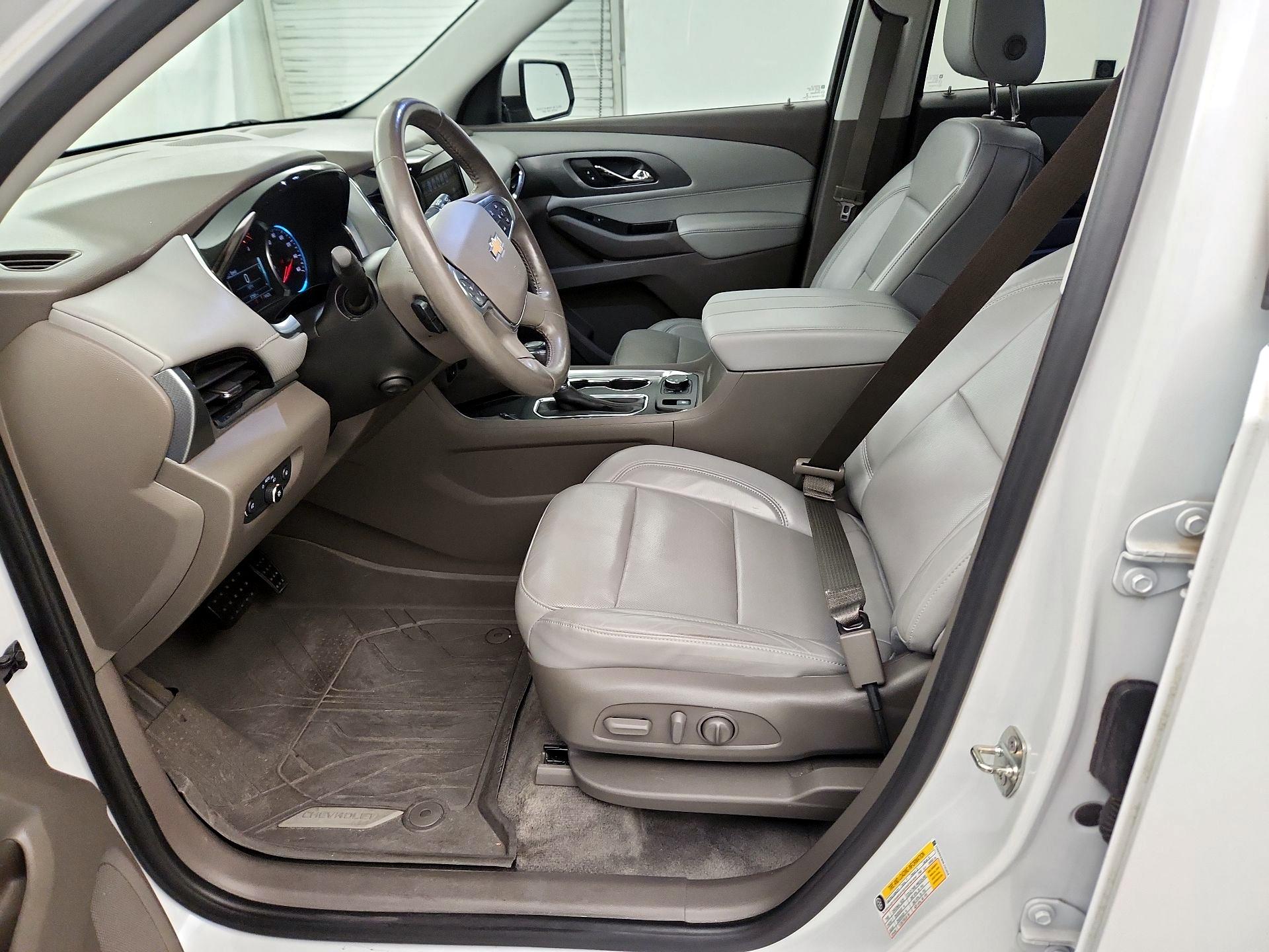 Thumbnail: 2019 Chevrolet Traverse - 9