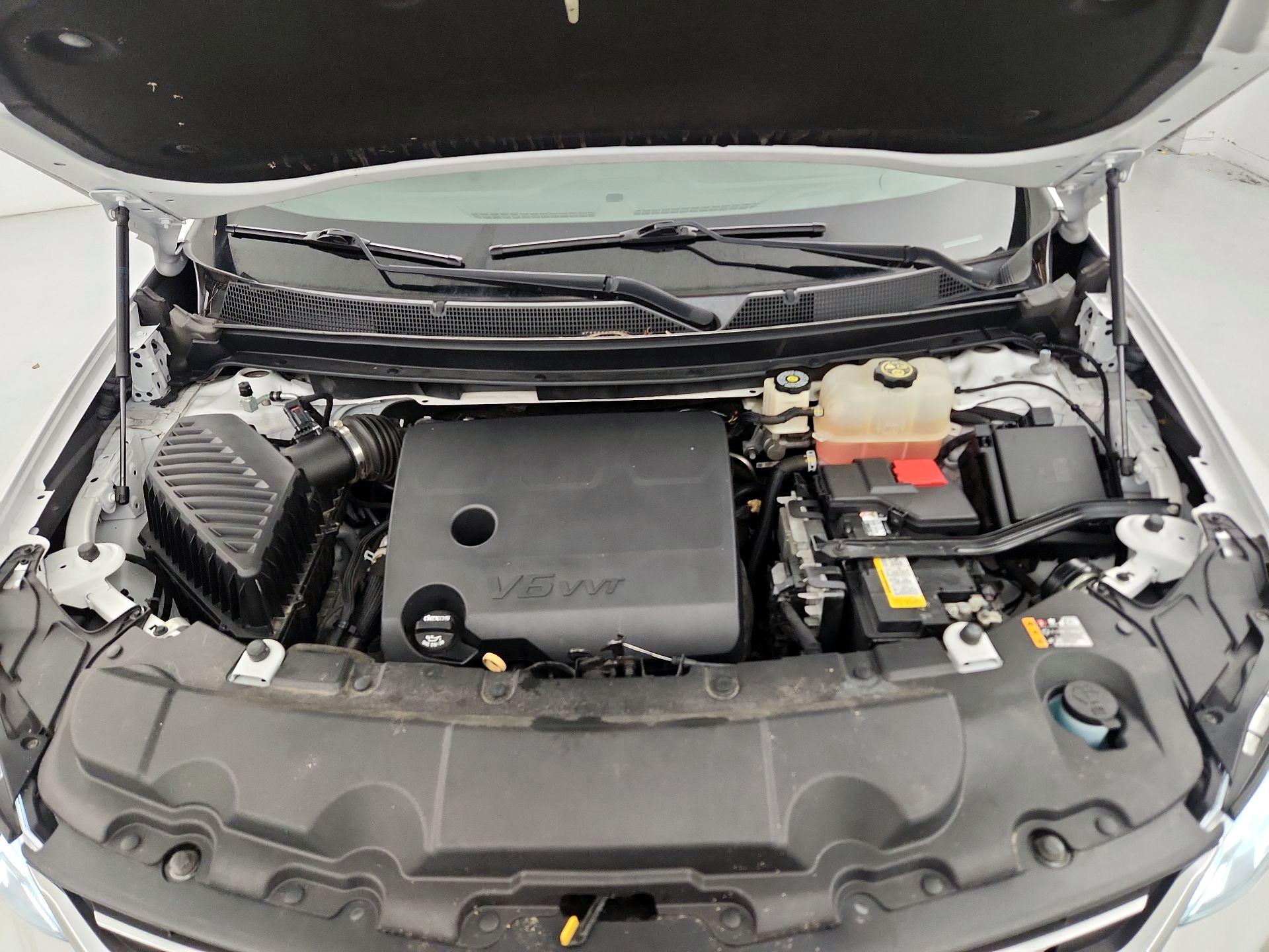 Thumbnail: 2019 Chevrolet Traverse - 17