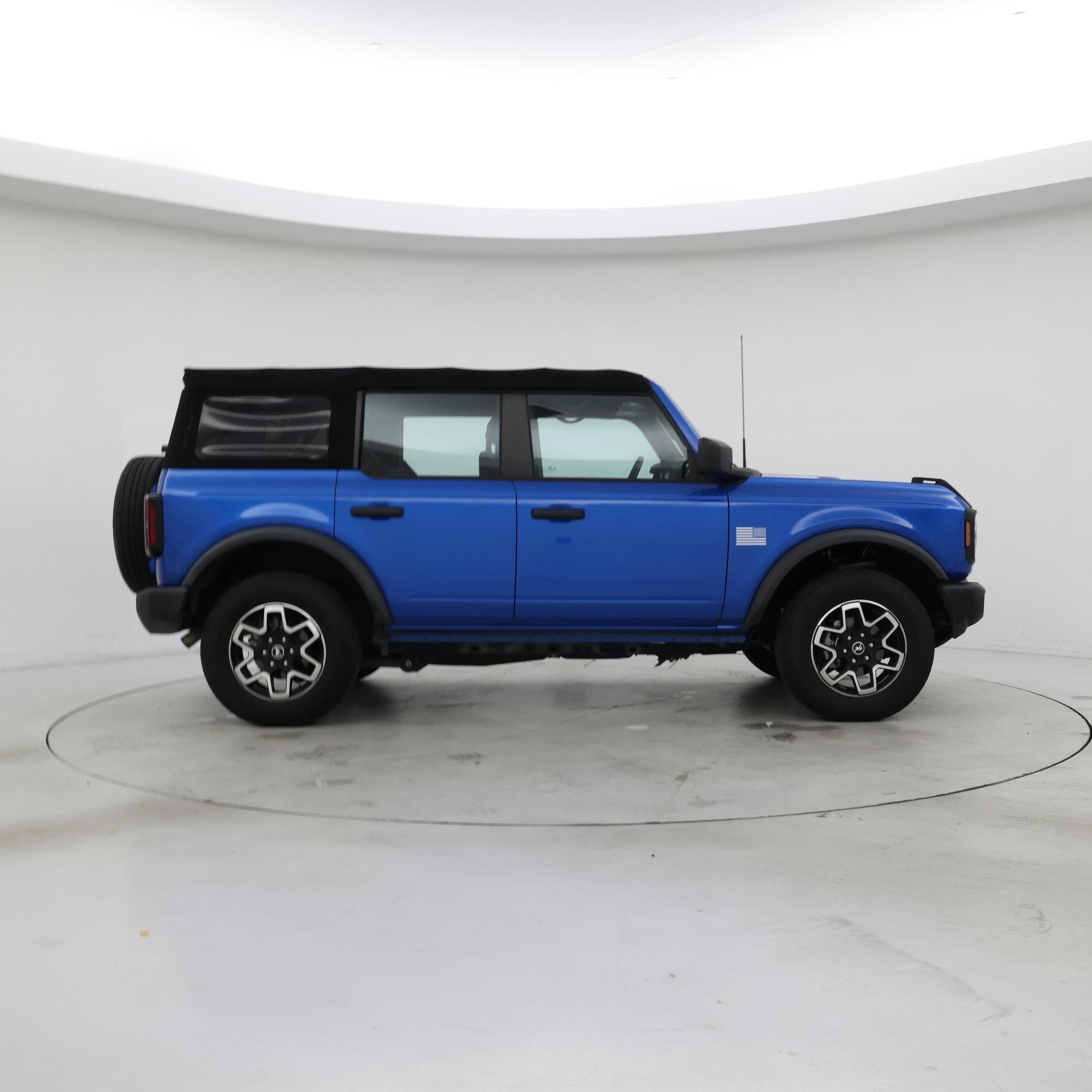 Thumbnail: 2021 Ford Bronco - 7